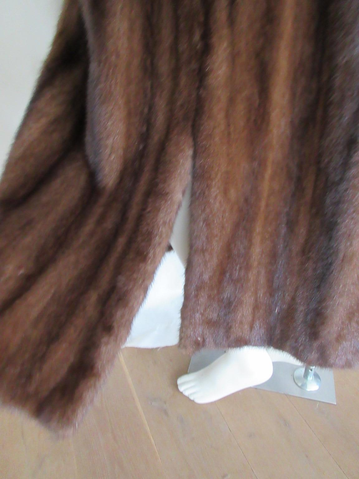 Louis Feraud Paris Mink Fur Coat For Sale 2