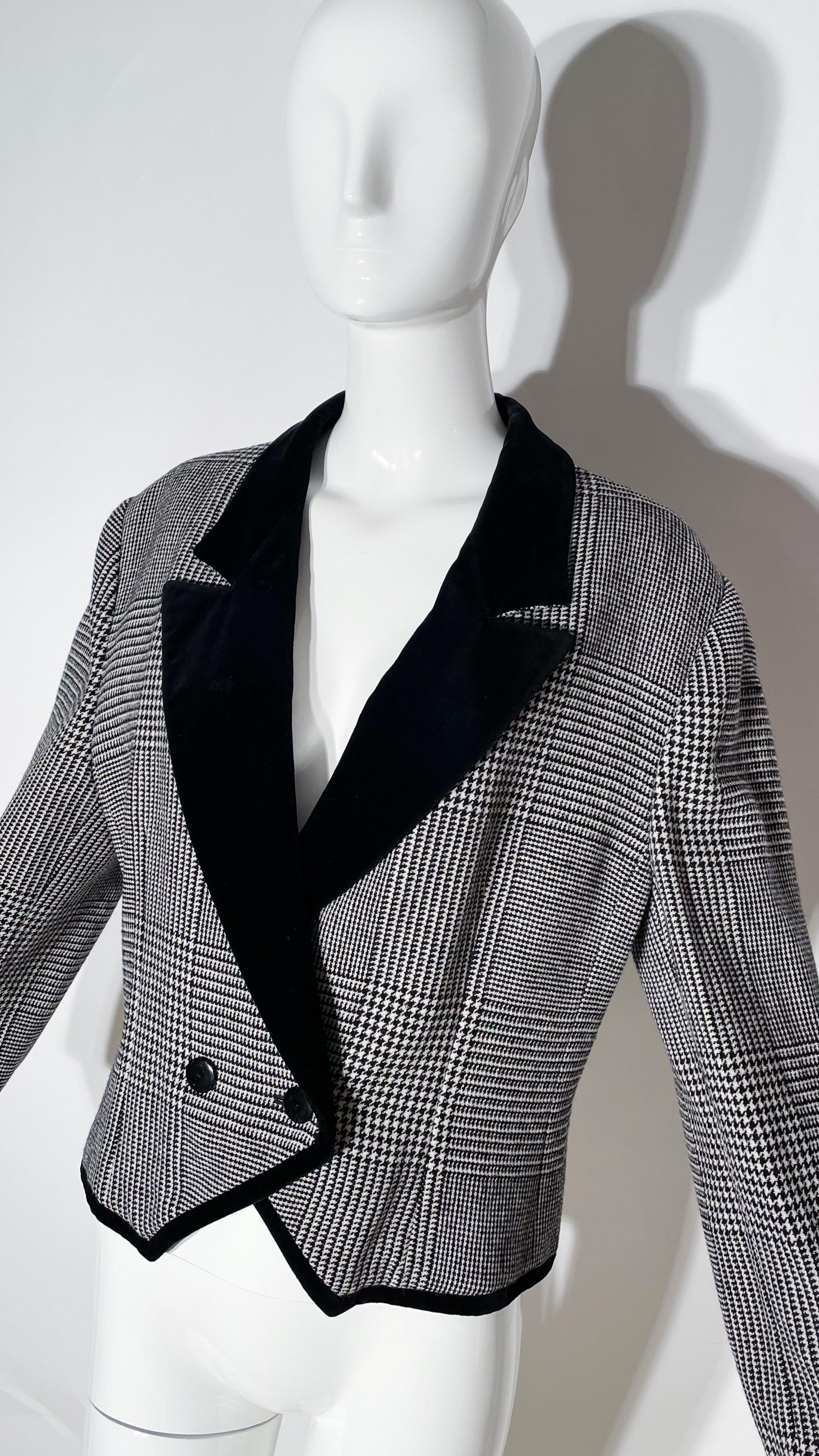 Black Louis Feraud Plaid Cropped Blazer For Sale