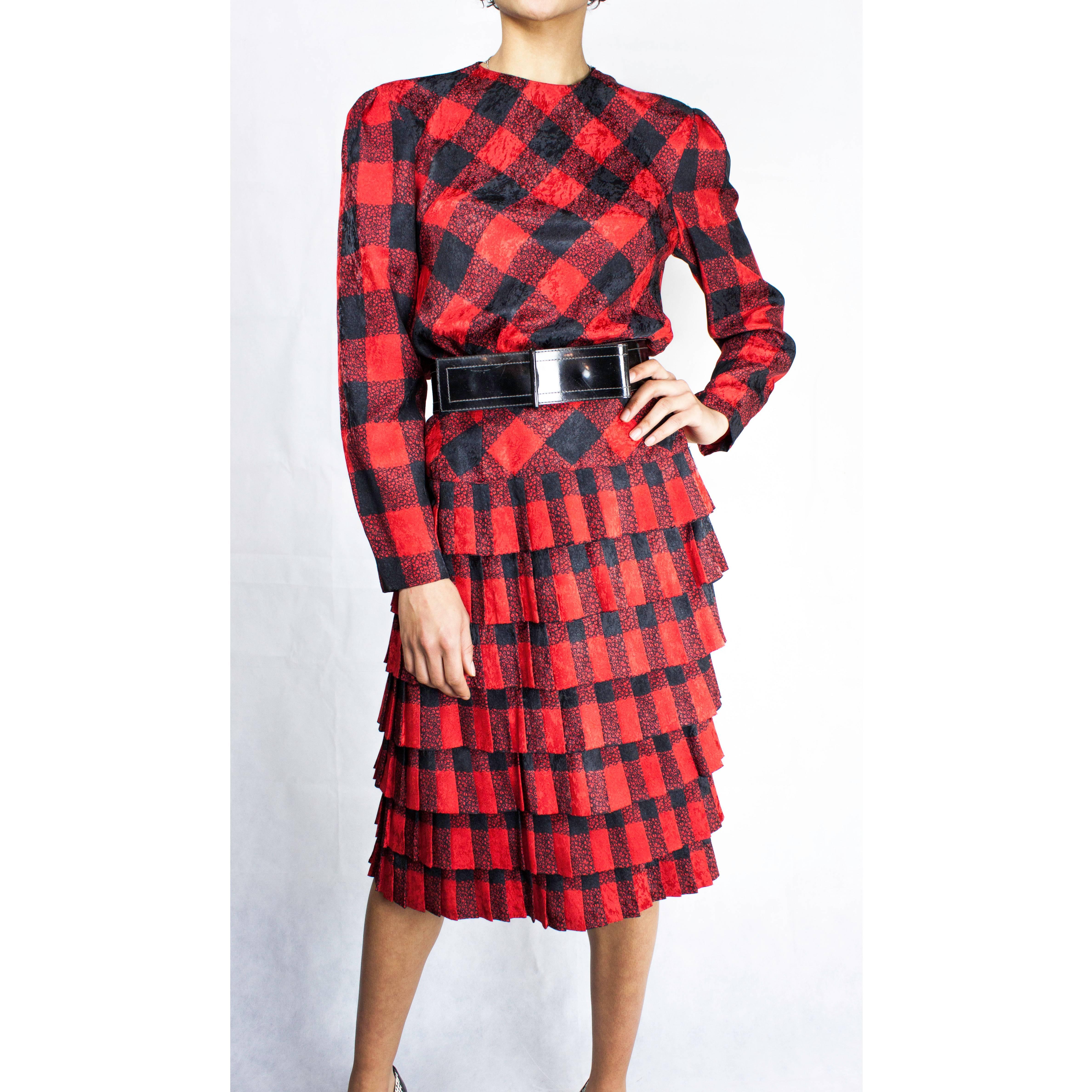 Brown Louis Feraud red and tartan moiré evening dress, Circa 1980 For Sale