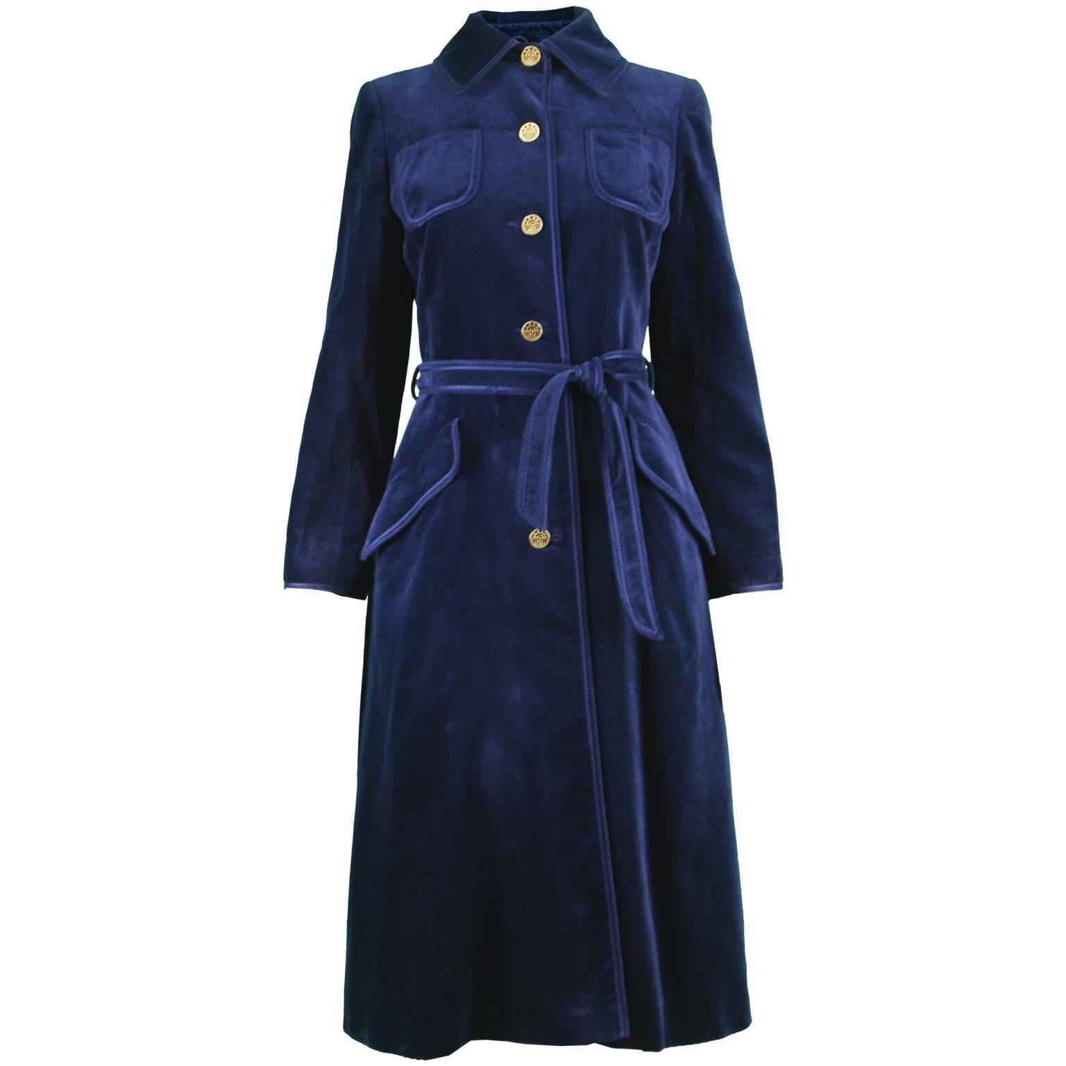 Louis Feraud Vintage 1970s Women's Midnight Blue Velvet Belted Trench Coat For Sale