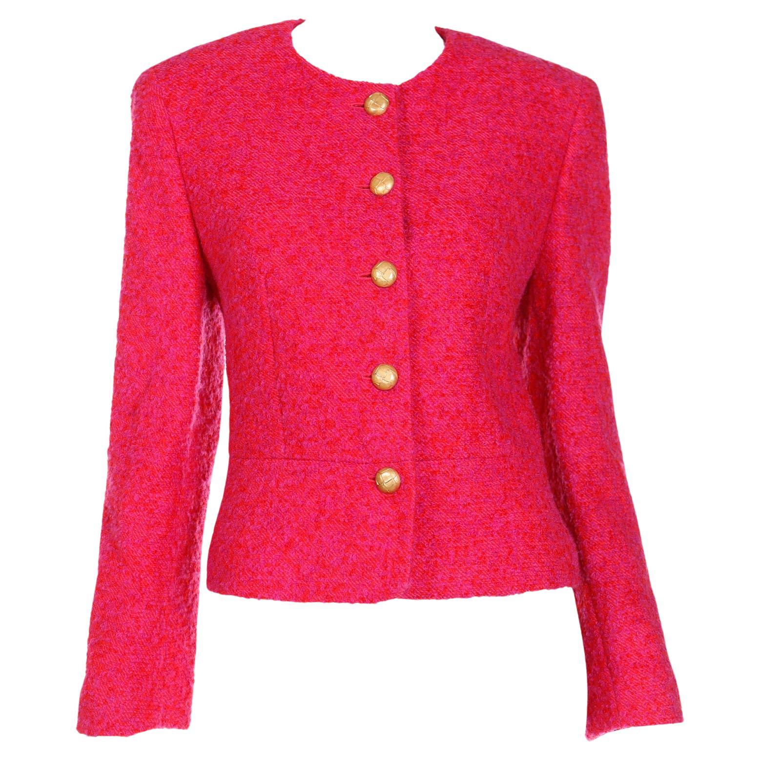 Louis Feraud Vintage Pink Red Purple Boucle Mohair Wool Cropped Jacket en vente