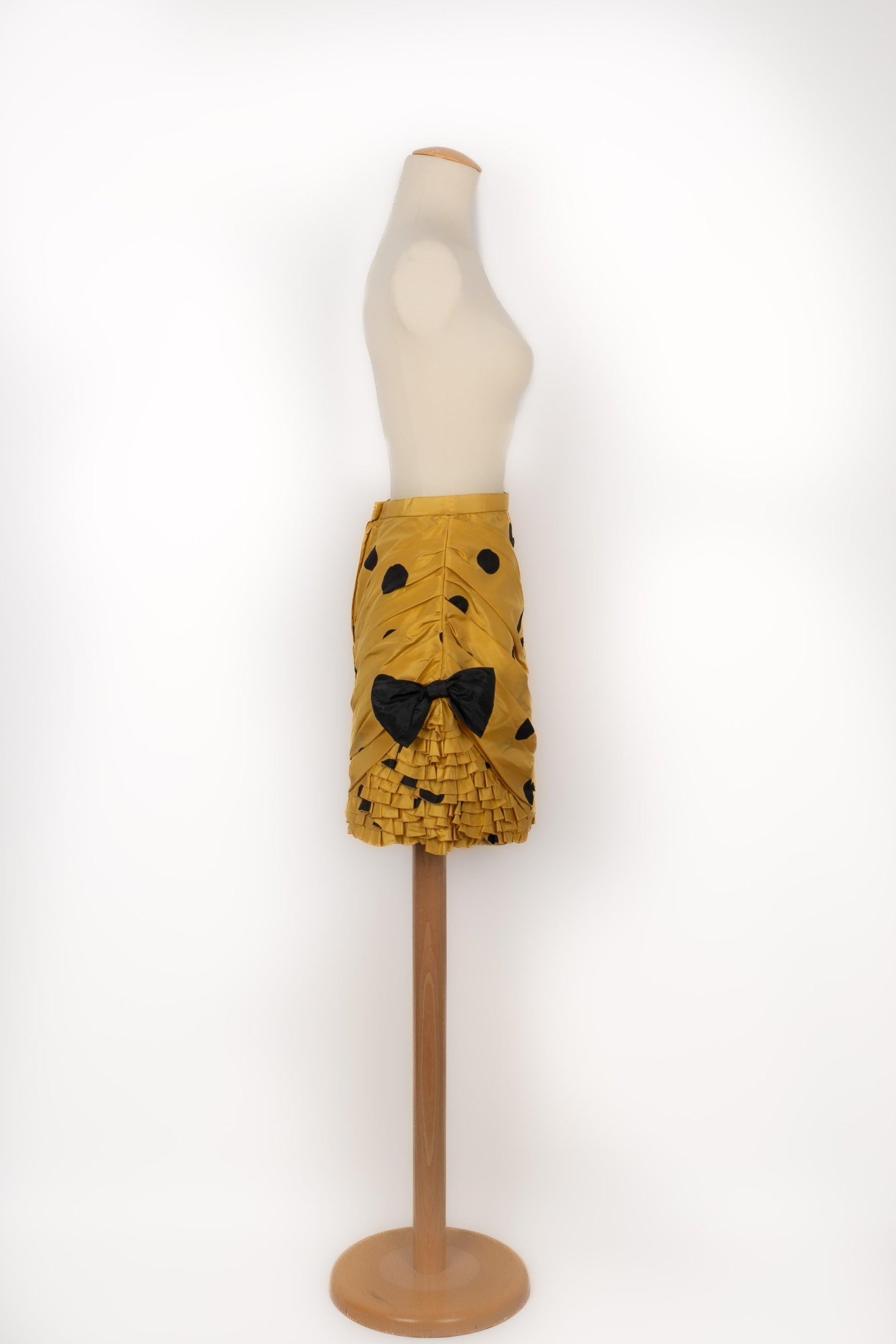Orange Louis Feraud Yellow Taffeta Skirt with Black Polka Dots For Sale