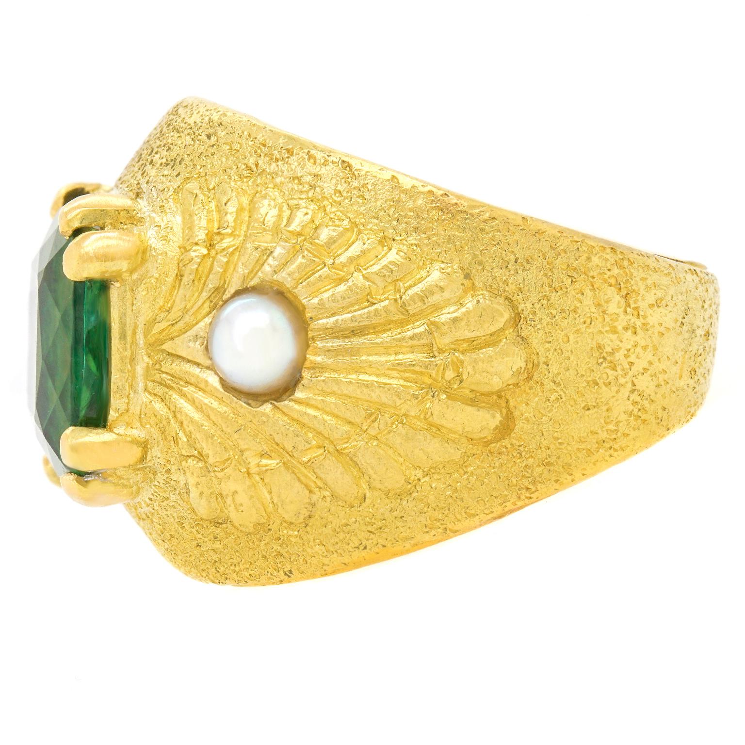 Louis Feron Fabulous Sixties Tourmaline and Pearl-Set Gold Ring In Excellent Condition For Sale In Litchfield, CT