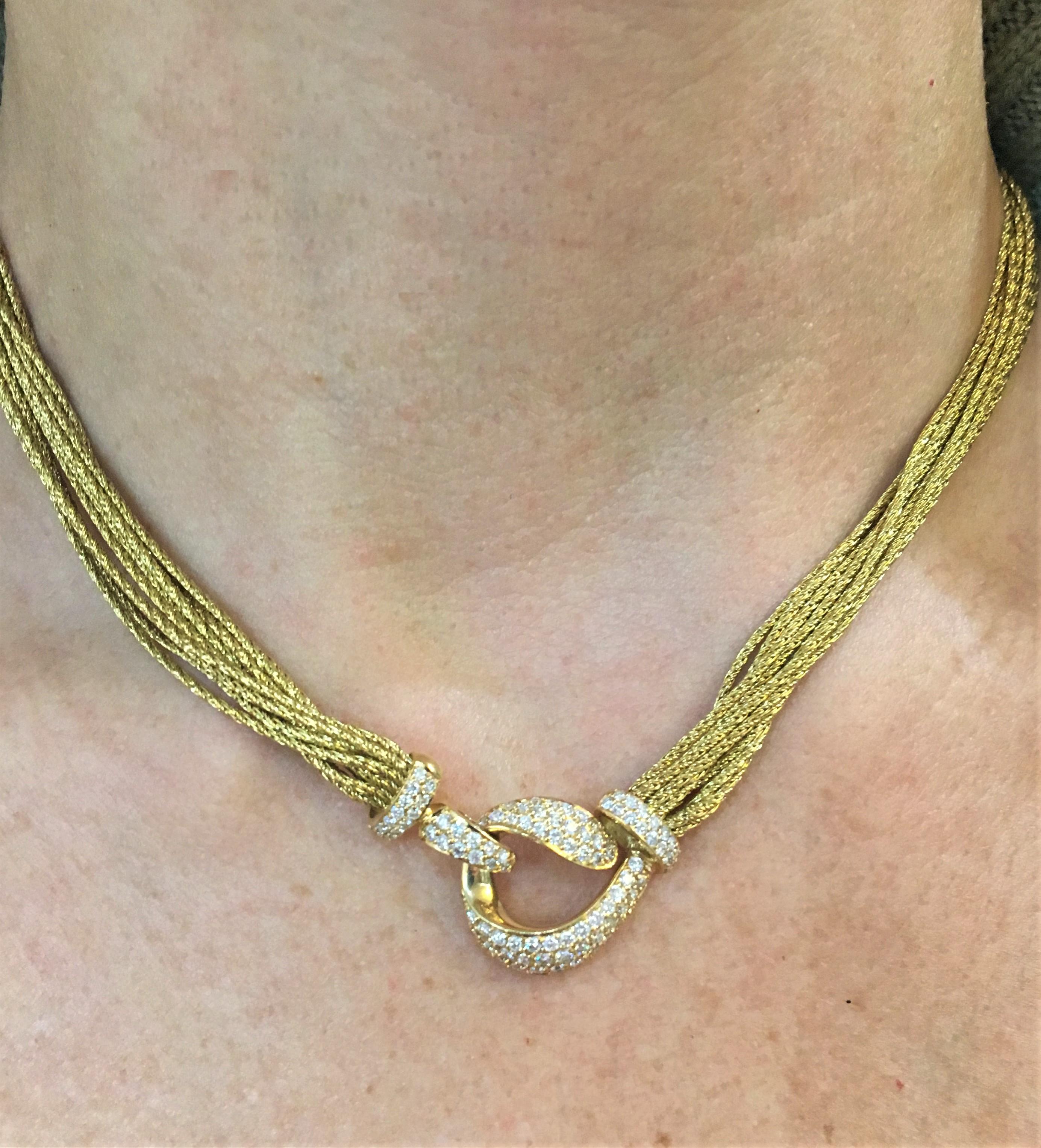 This beautiful necklace will catch everyone's attention!
Louis Fiessler 