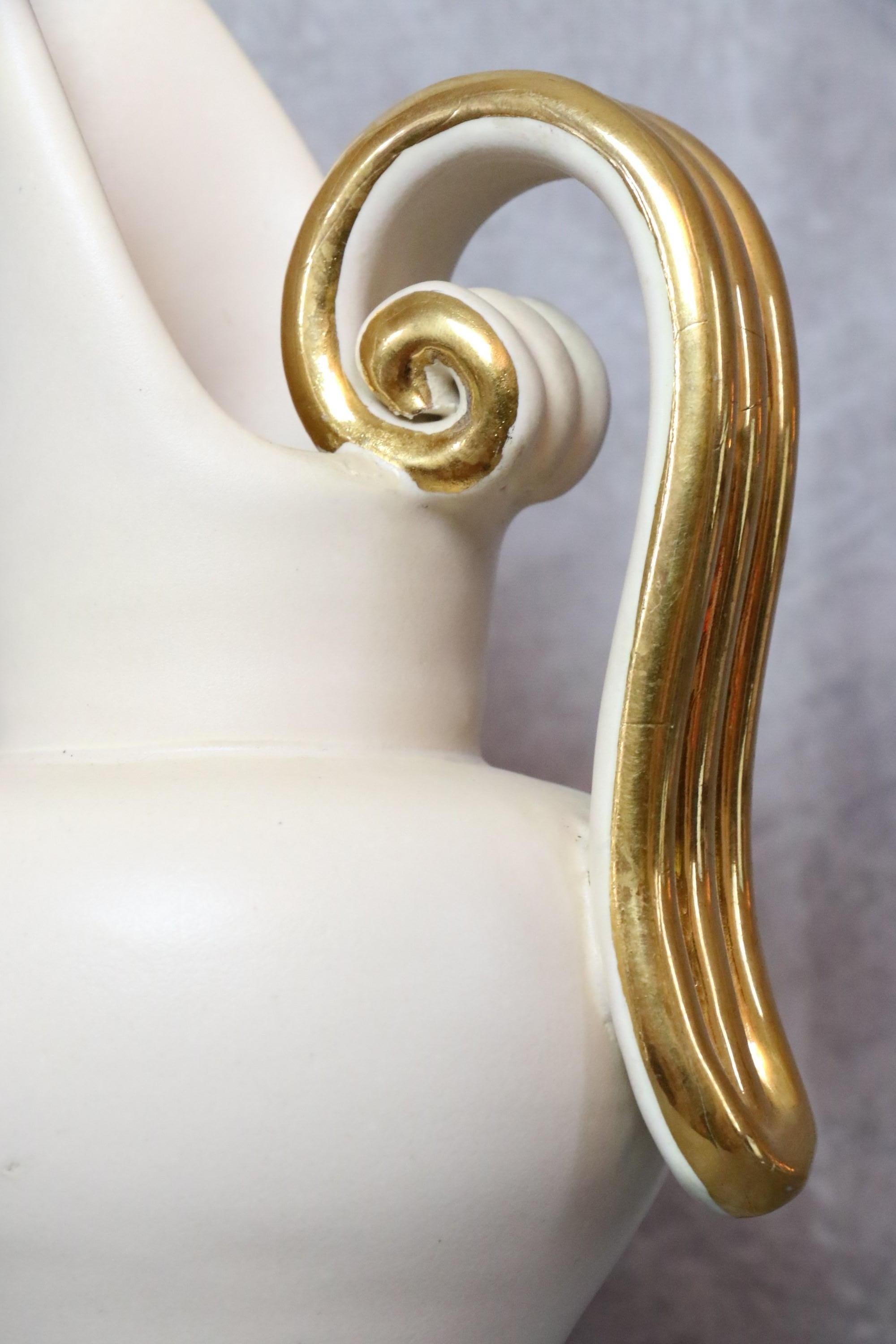 Louis Giraud Mid-Century French Ceramic White and Gold Pitcher, Vallauris, 1960s For Sale 1