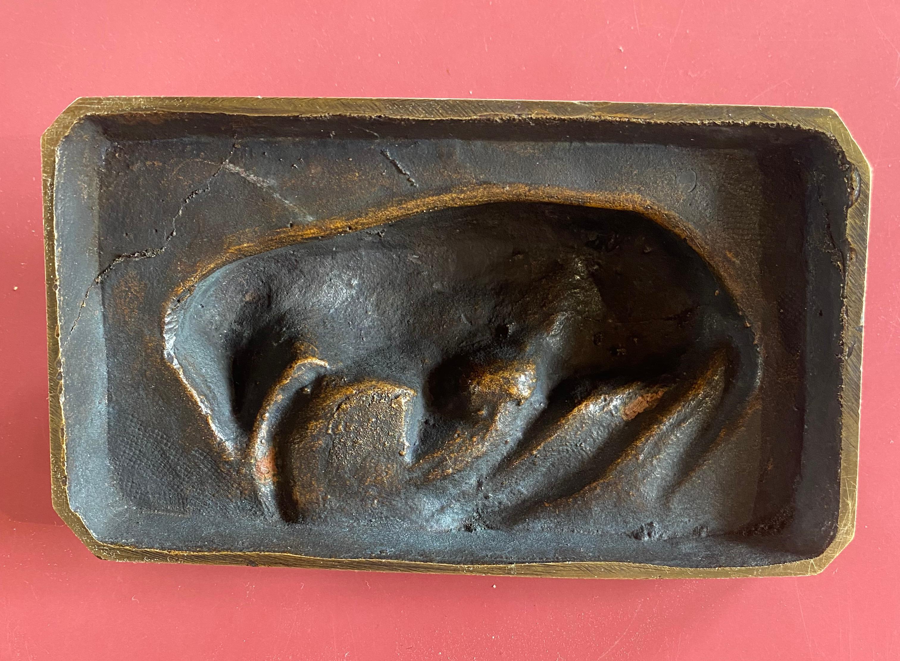 Louis Guy  Basset dormido de bronce 1876 en venta 8