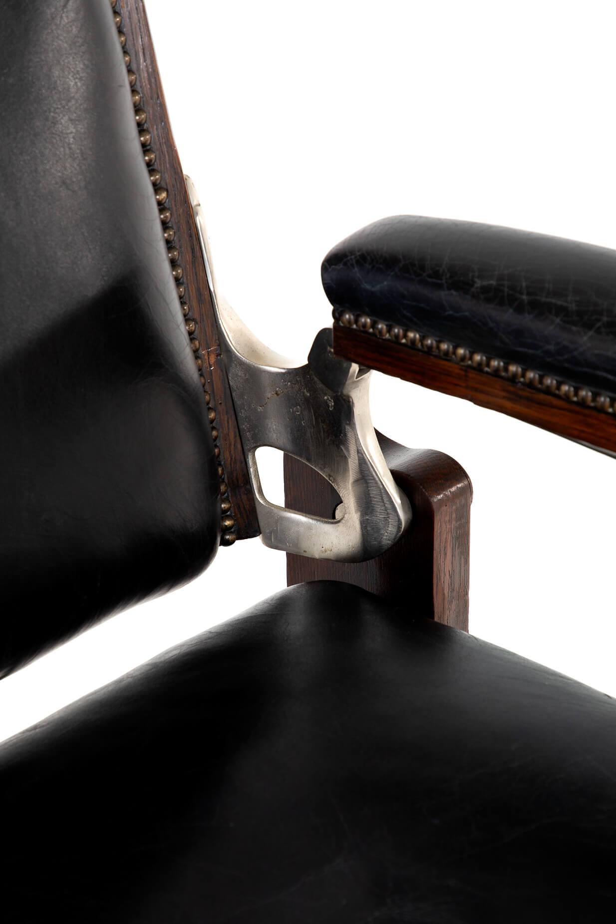 Leather Louis Hanson Independence Barber Chair