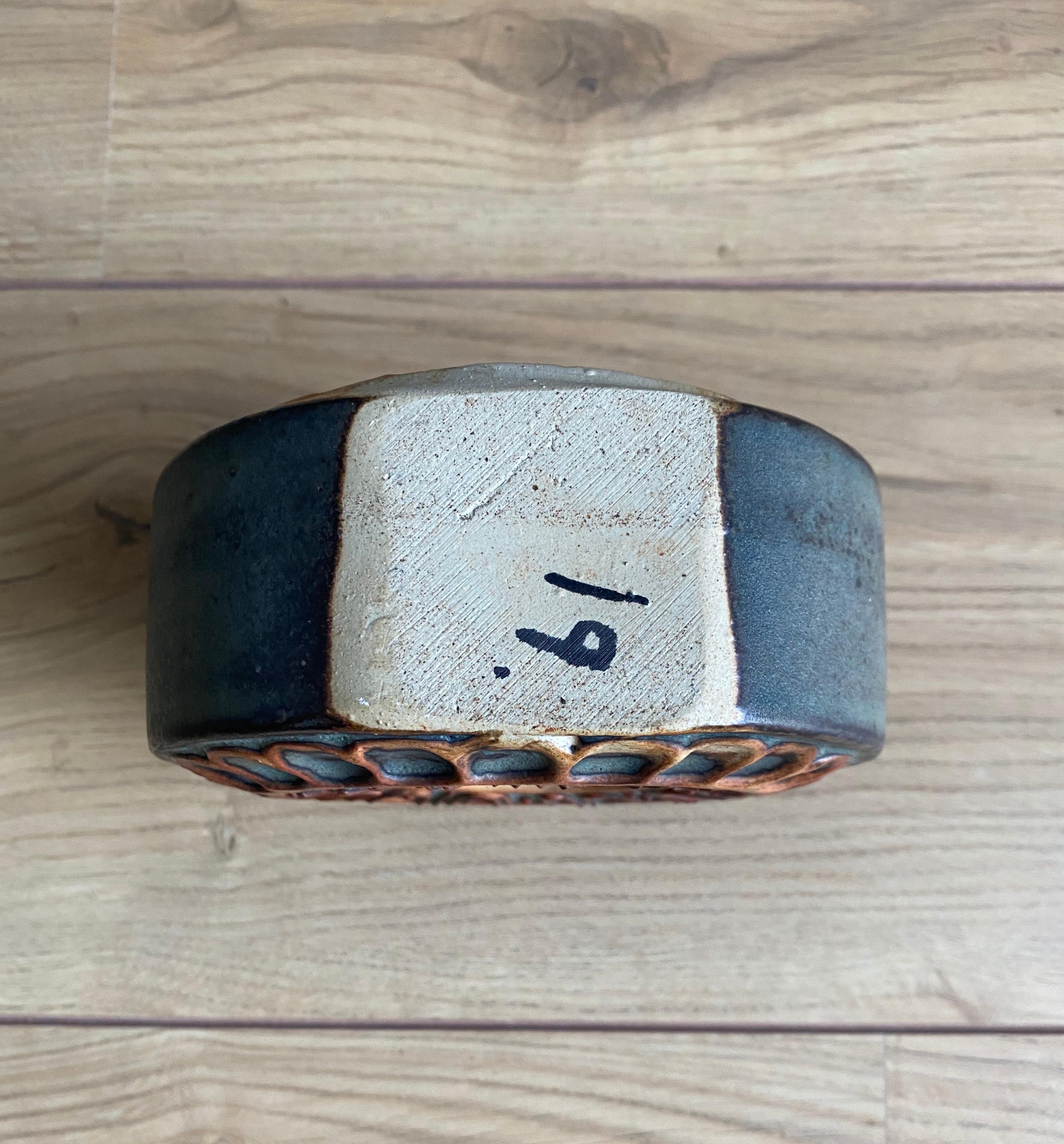 English Louis Hudson Cornish Studio Pottery ‘wheel vase’, 1970s For Sale
