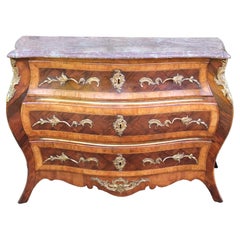 Commode Louis IV