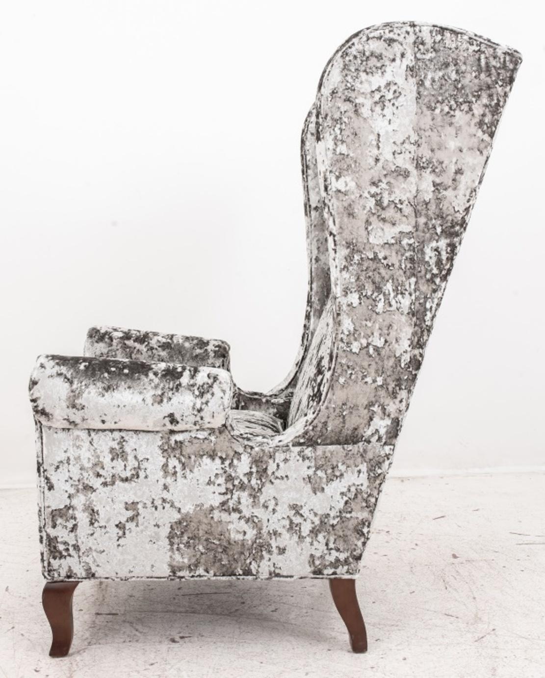 Louis J. Solomon Upholstered Lounge Wing Chair en vente 1
