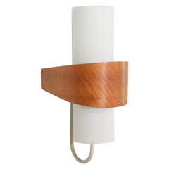 Wall Light NX40 by Dutch designer Louis Kalff for Philips