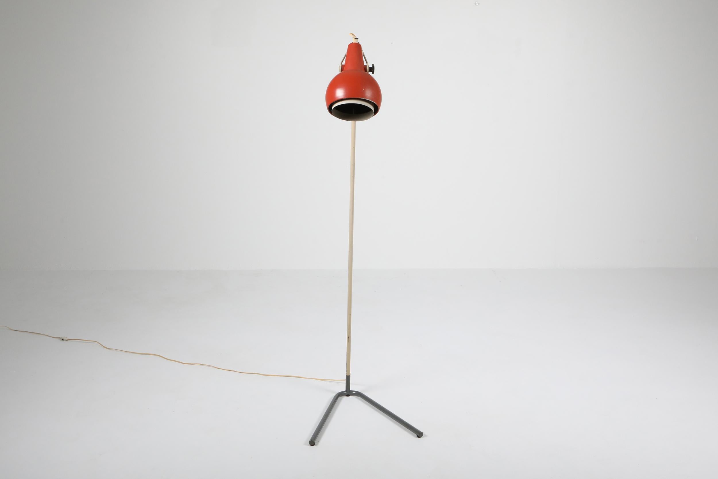 Louis Kalff Rare Floor Lamp Model ‘NX29’ by Philips In Good Condition For Sale In Antwerp, BE