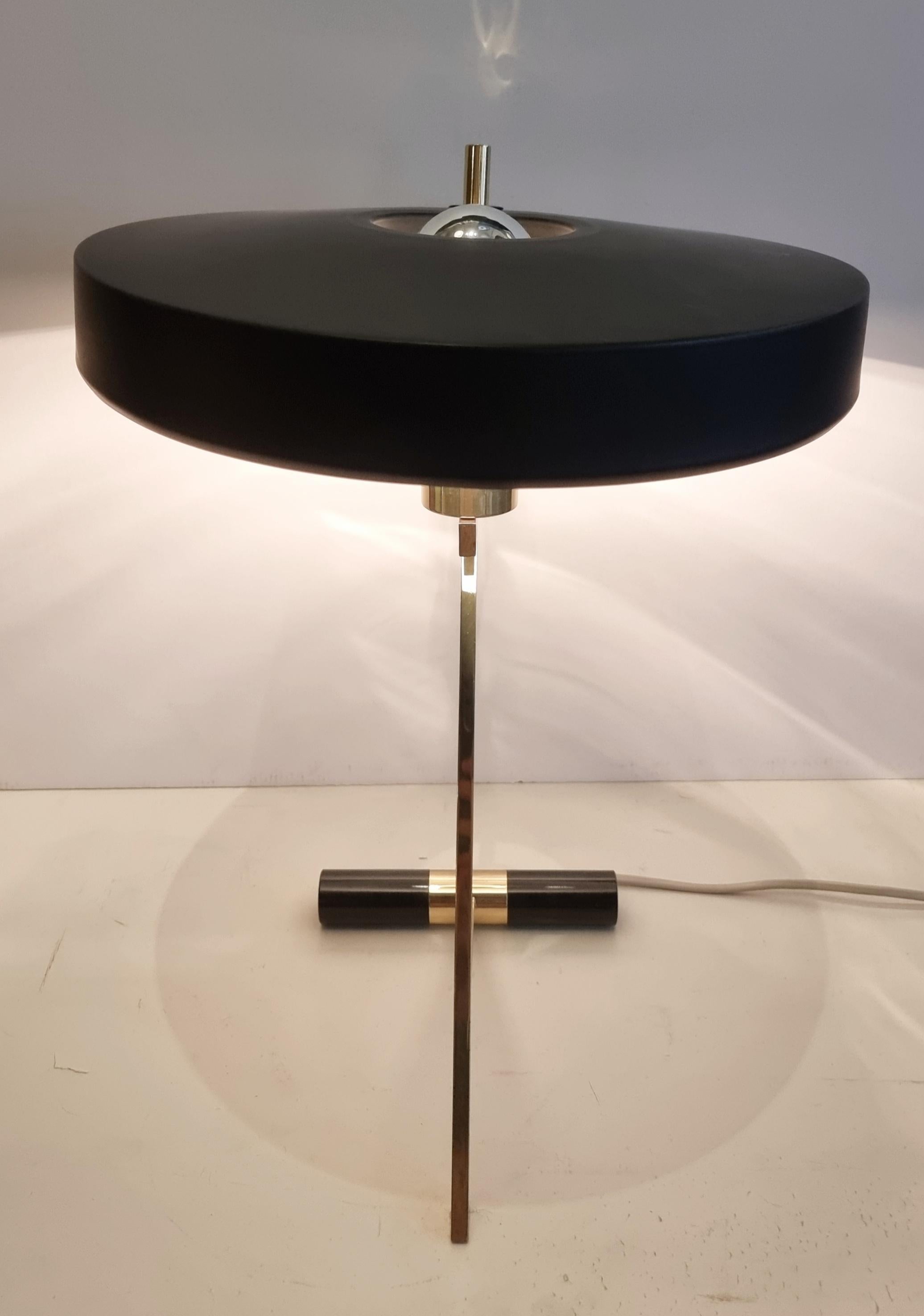 Louis Kalff, Z-Shaped Table Lamp Model Diplomat, Philips, Mid-Century Modern 2