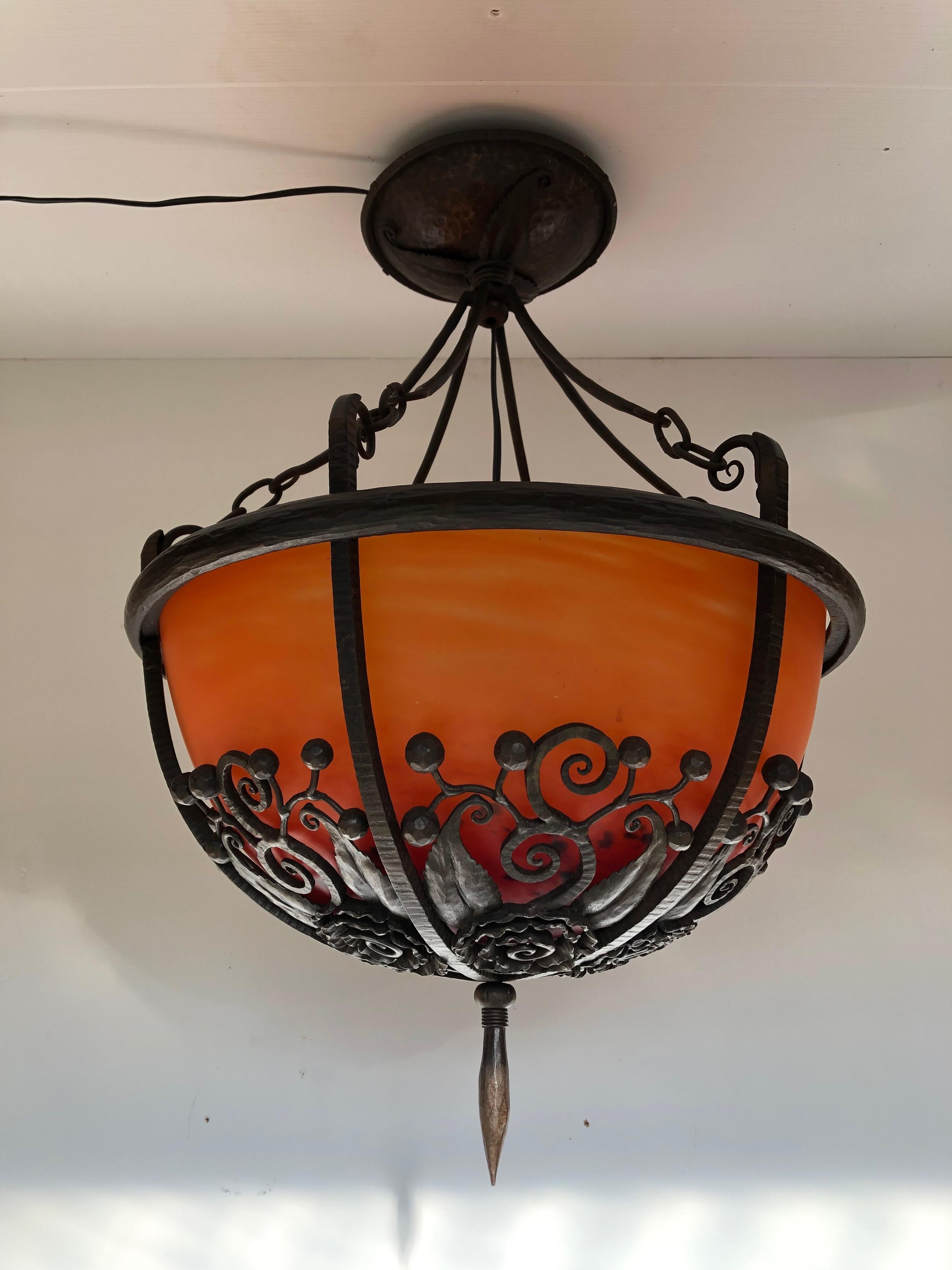 Francese Lampada a sospensione Art Deco di Louis Katona e Schneider in vendita
