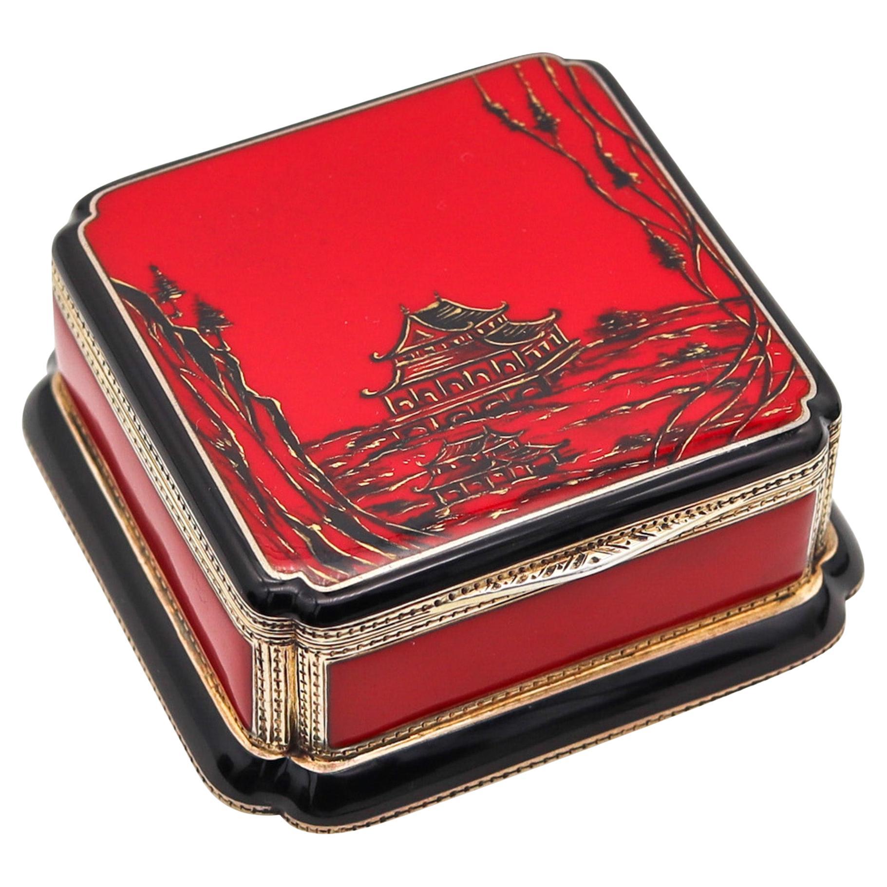 Boîte de chinoiserie Louis Kuppenheim 1925 émaillée rouge et noire et dorée 935 sterling en vente