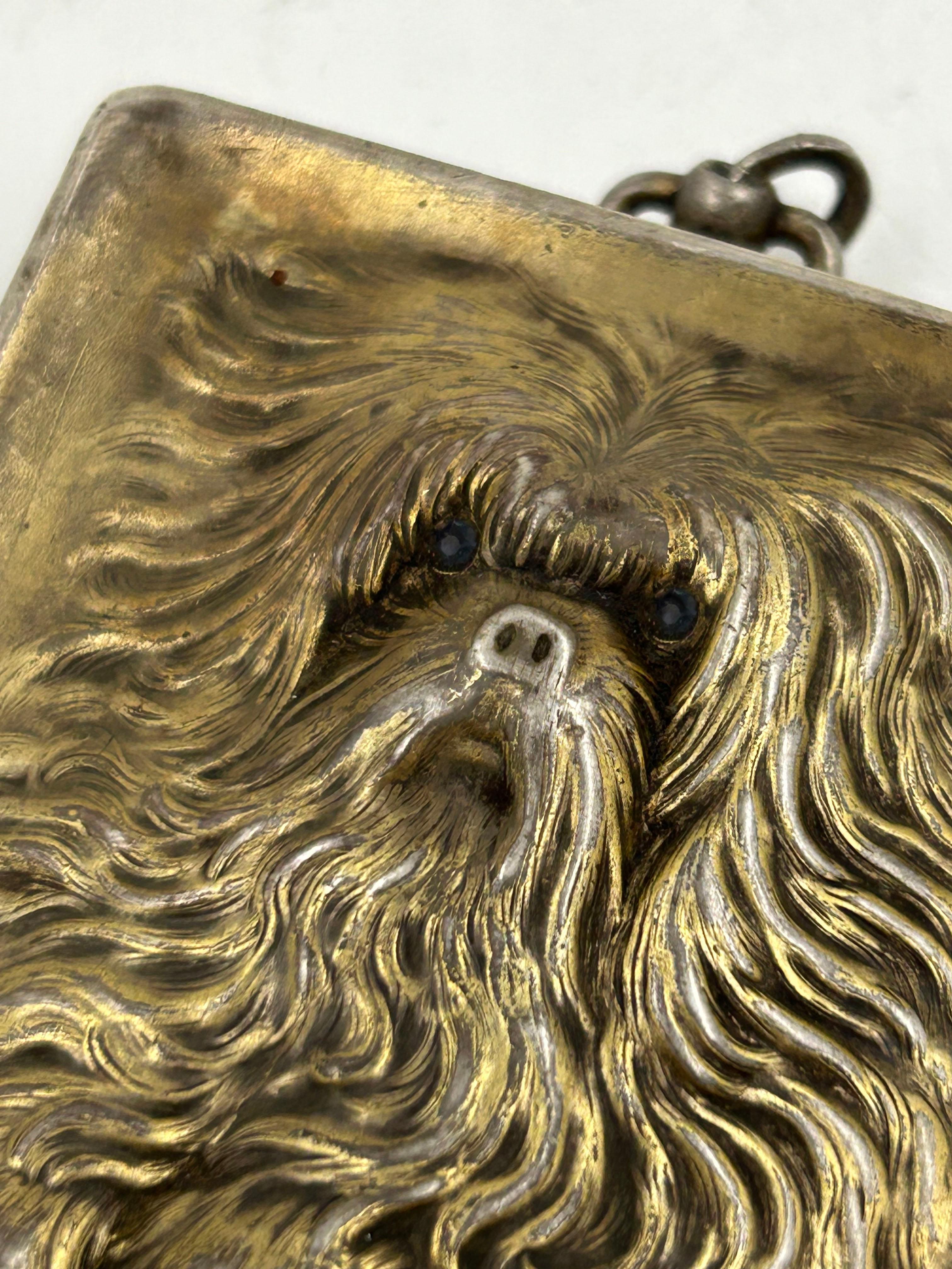 Argent sterling Vanity Case en argent et vermeil de Louis Kuppenheim avec motif de chien, Allemagne en vente