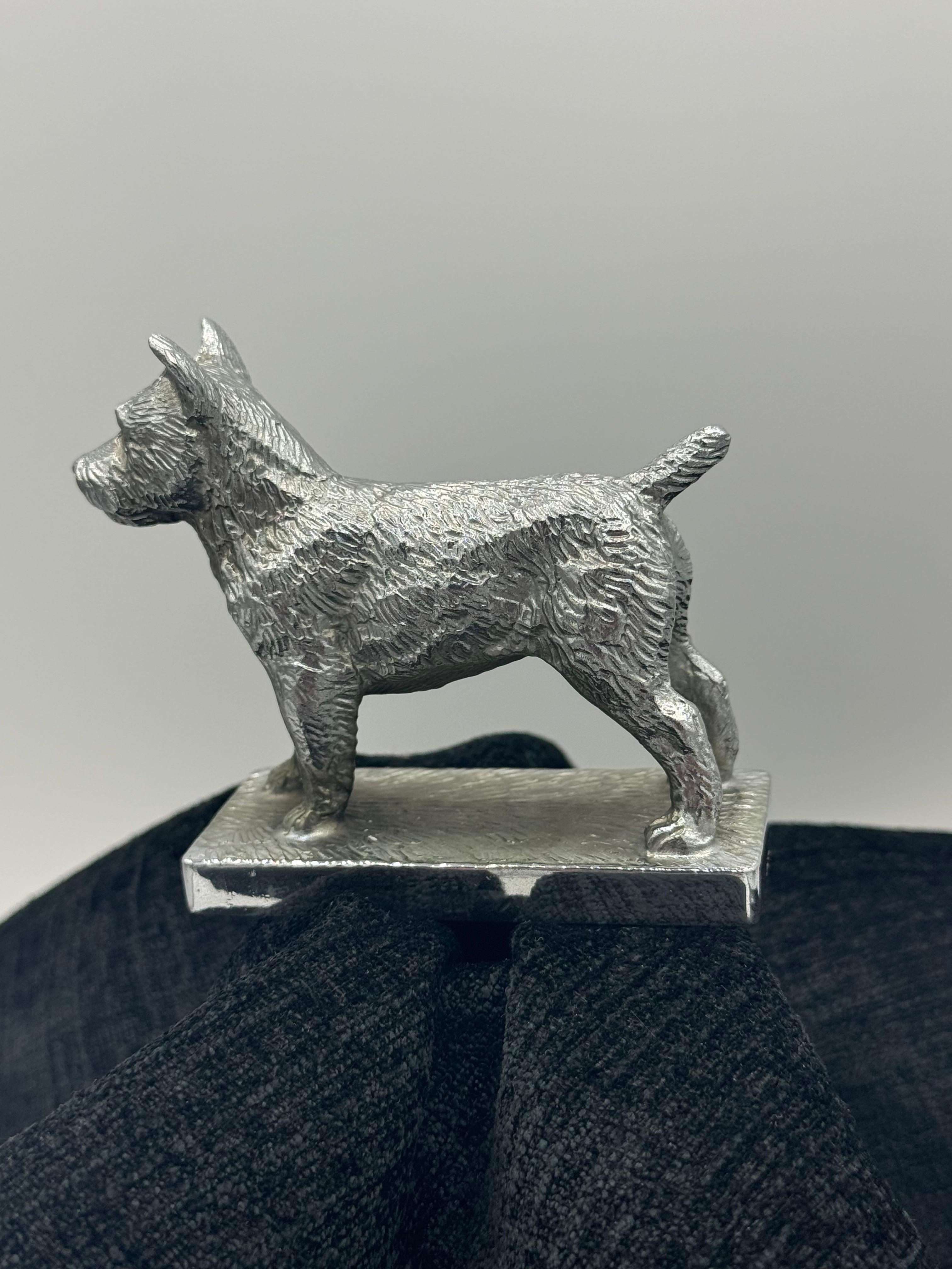 Louis Lejeune Norwich Terrier Kapuze Ornament im Angebot 5