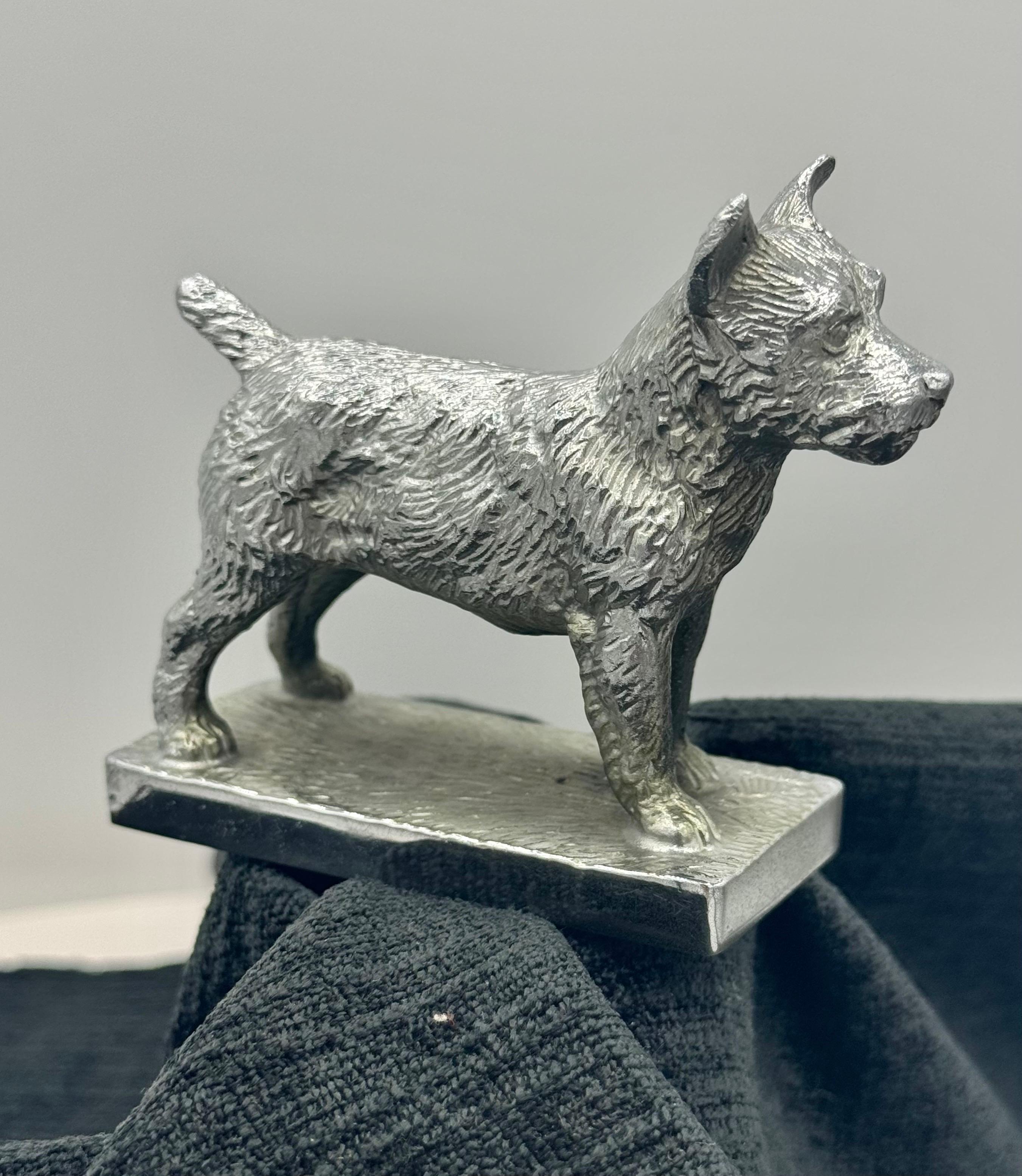 Louis Lejeune Norwich Terrier Kapuze Ornament im Zustand „Gut“ im Angebot in Huntington, NY