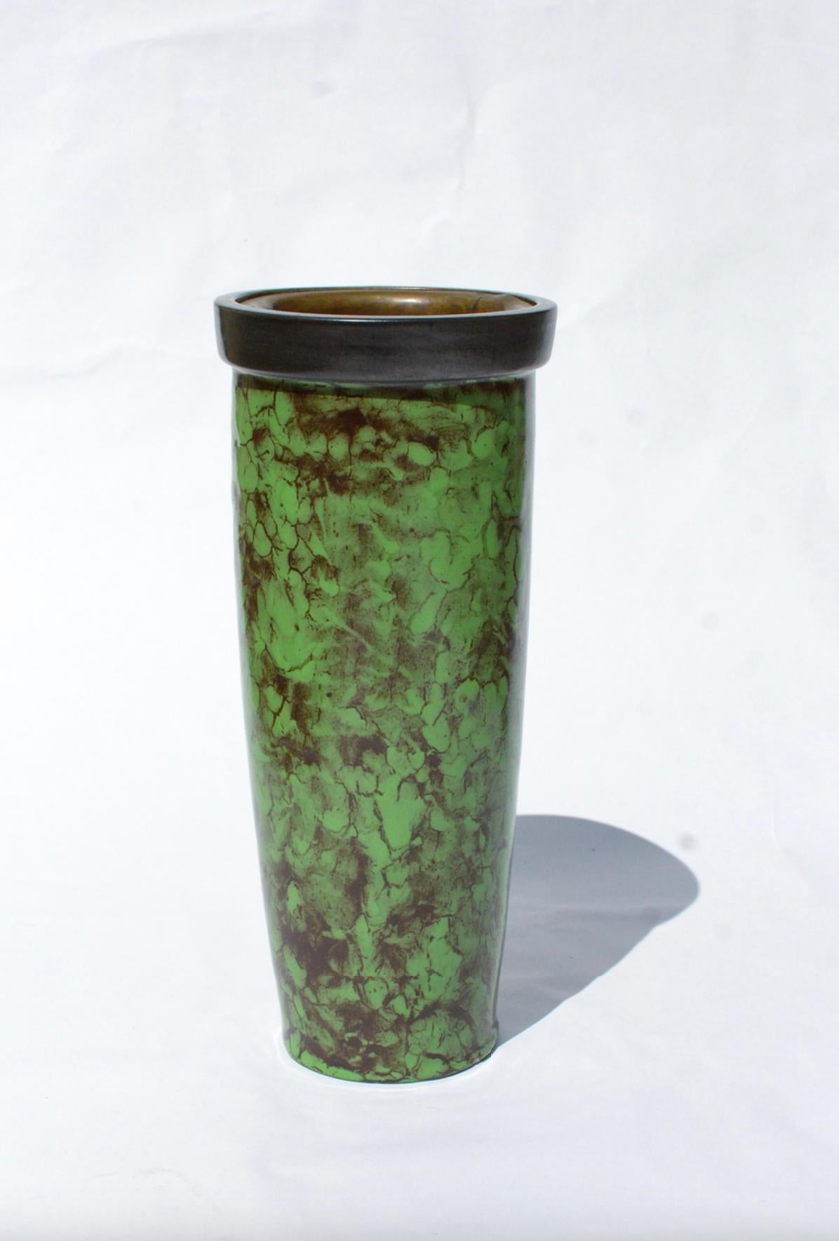Louis Lourioux Frühes 20. Jahrhundert Art Deco Vase in Smaragdgrün (Steingut) im Angebot