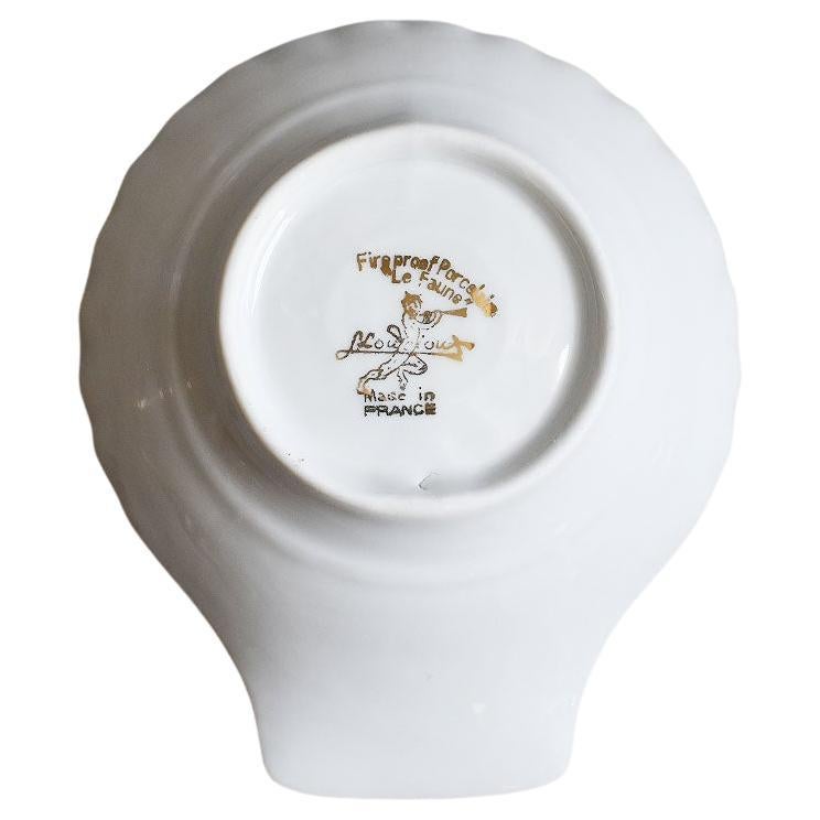 French Provincial Louis Lourioux Porcelain Shell Bird Motif Le Faune Trinket Dish, France For Sale