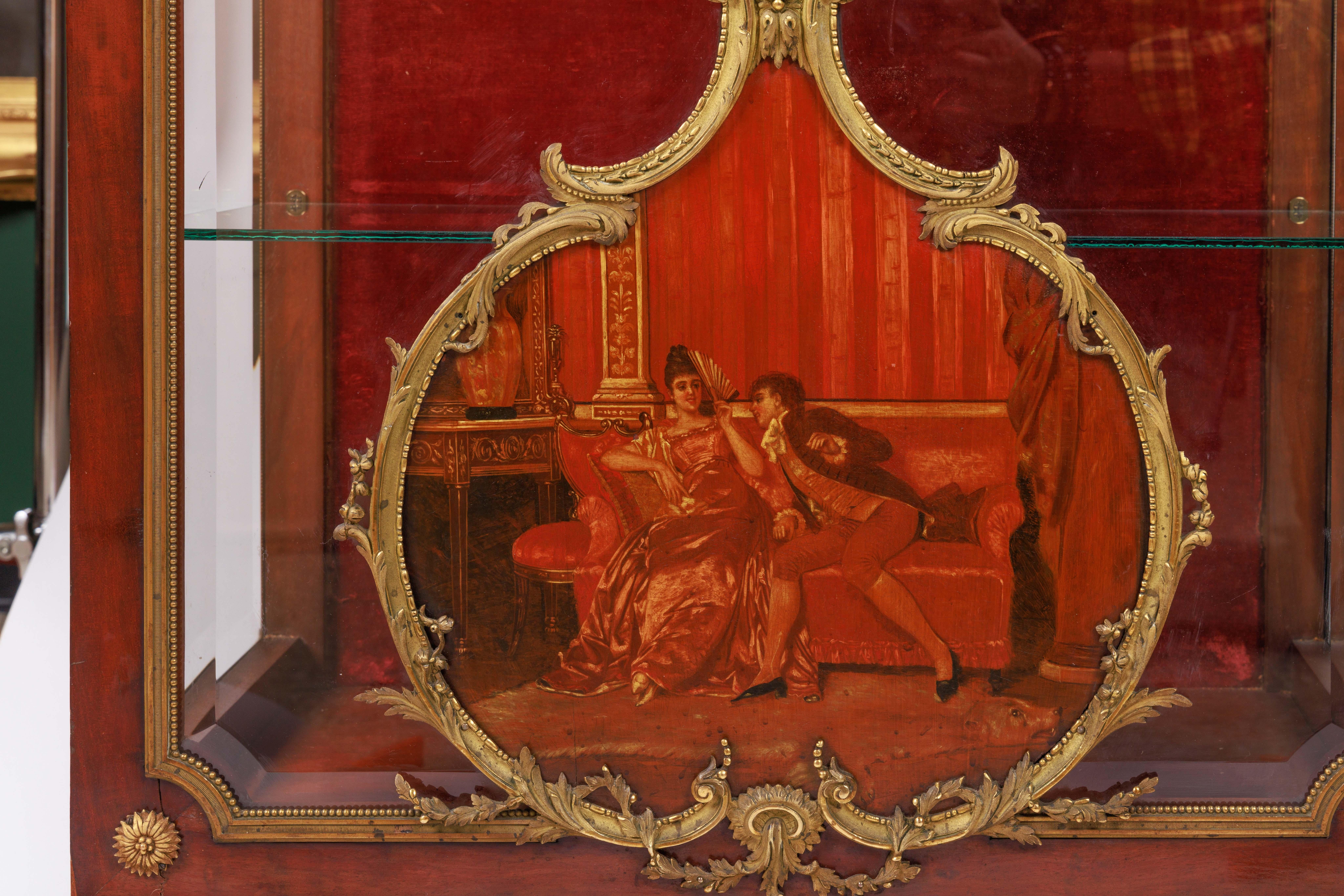 Louis Majorelle, an Exceptional Quality French Ormolu and Vernis Martin Vitrine For Sale 7