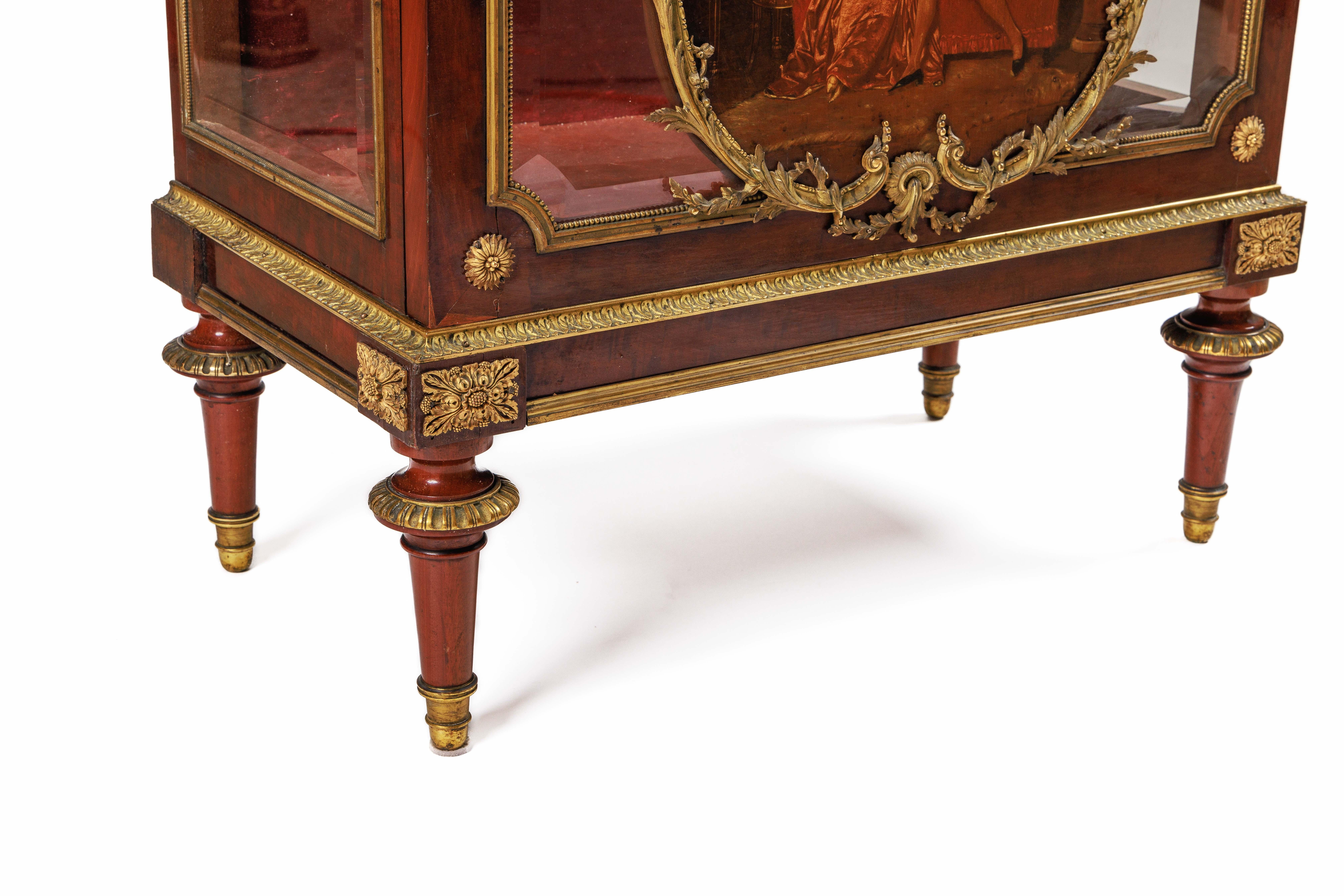 Louis Majorelle, an Exceptional Quality French Ormolu and Vernis Martin Vitrine For Sale 12