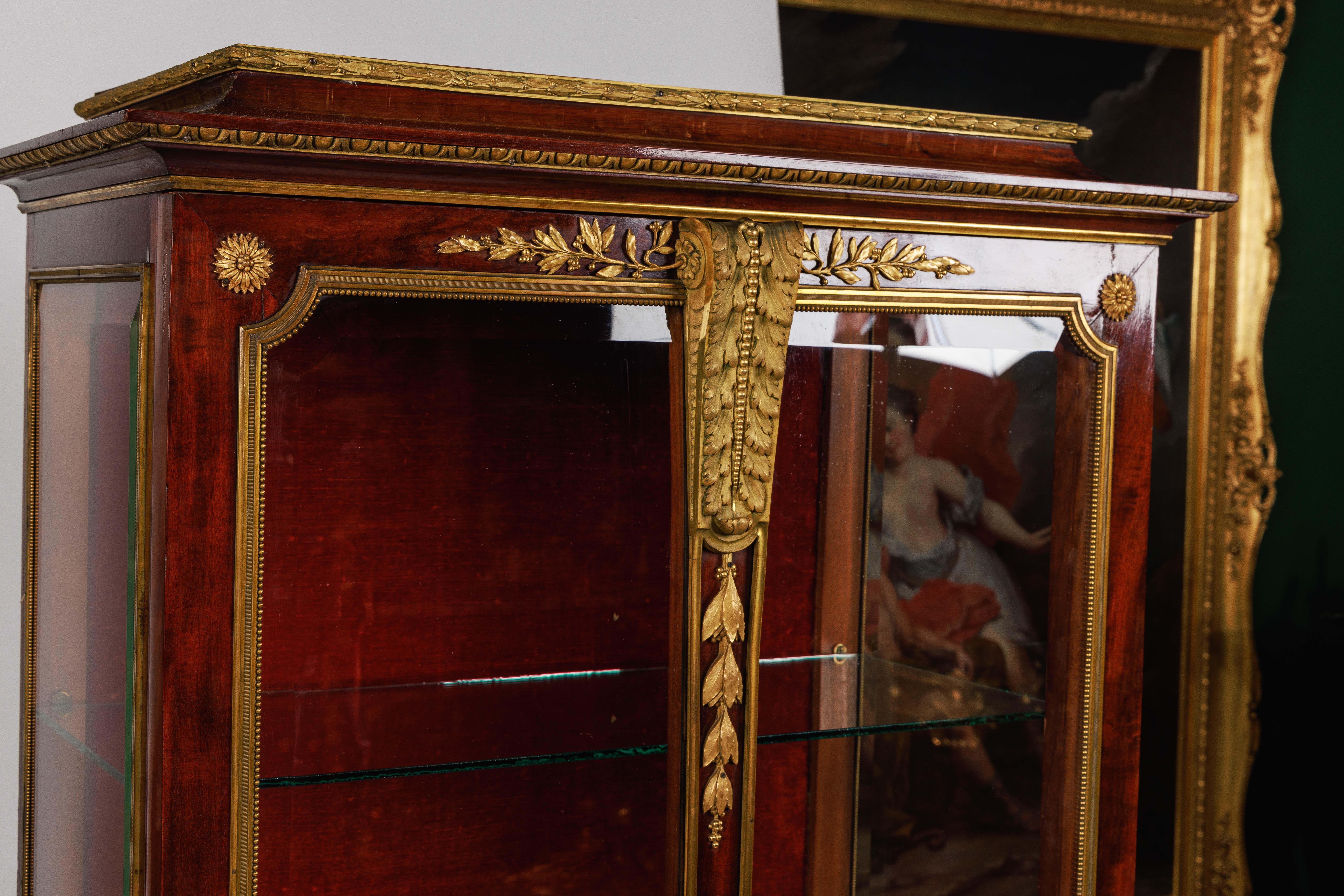 Belle Époque Louis Majorelle, an Exceptional Quality French Ormolu and Vernis Martin Vitrine For Sale