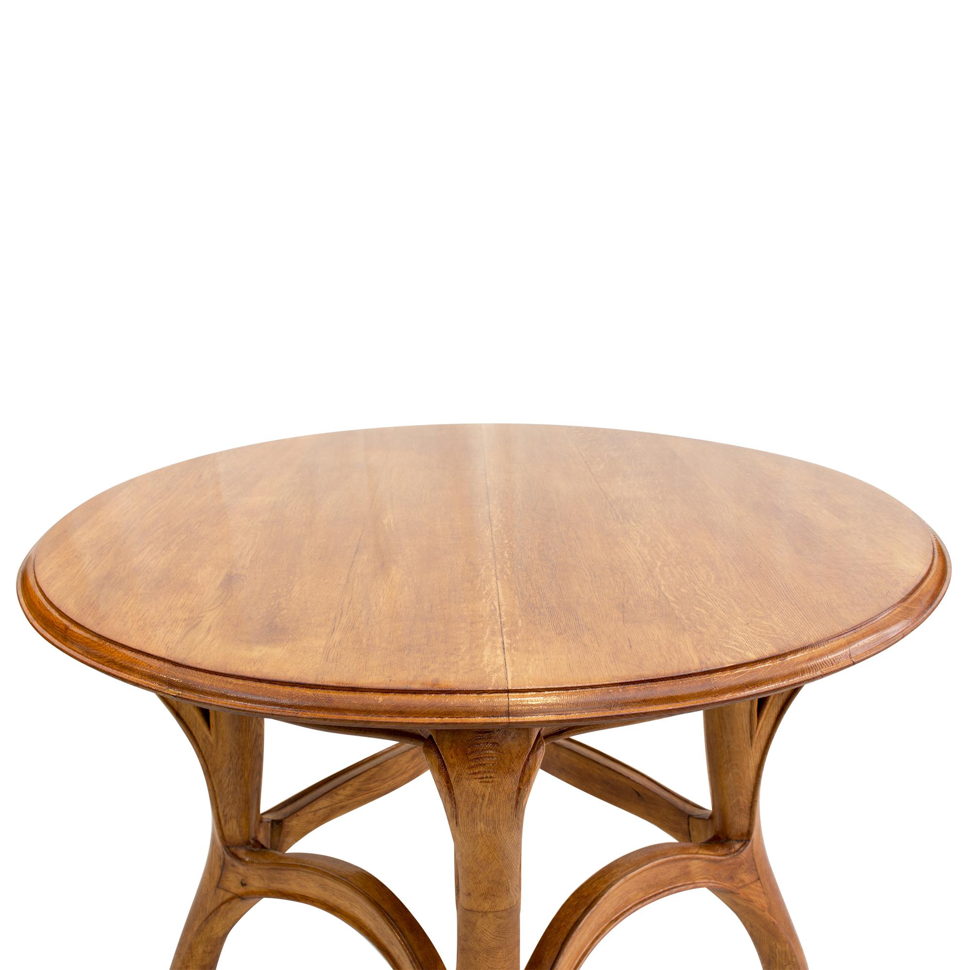 Louis Majorelle Art Nouveau Oak Round Table 2