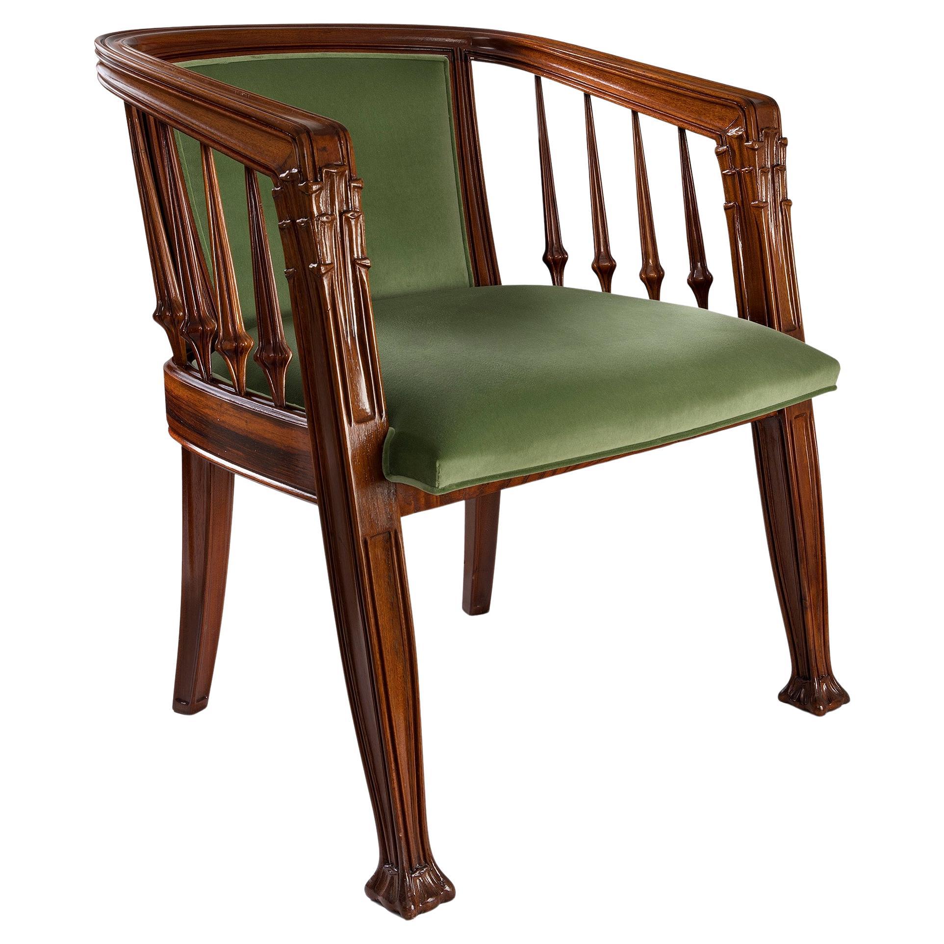 Fauteuil "Les Pins" de Louis Majorelle en vente