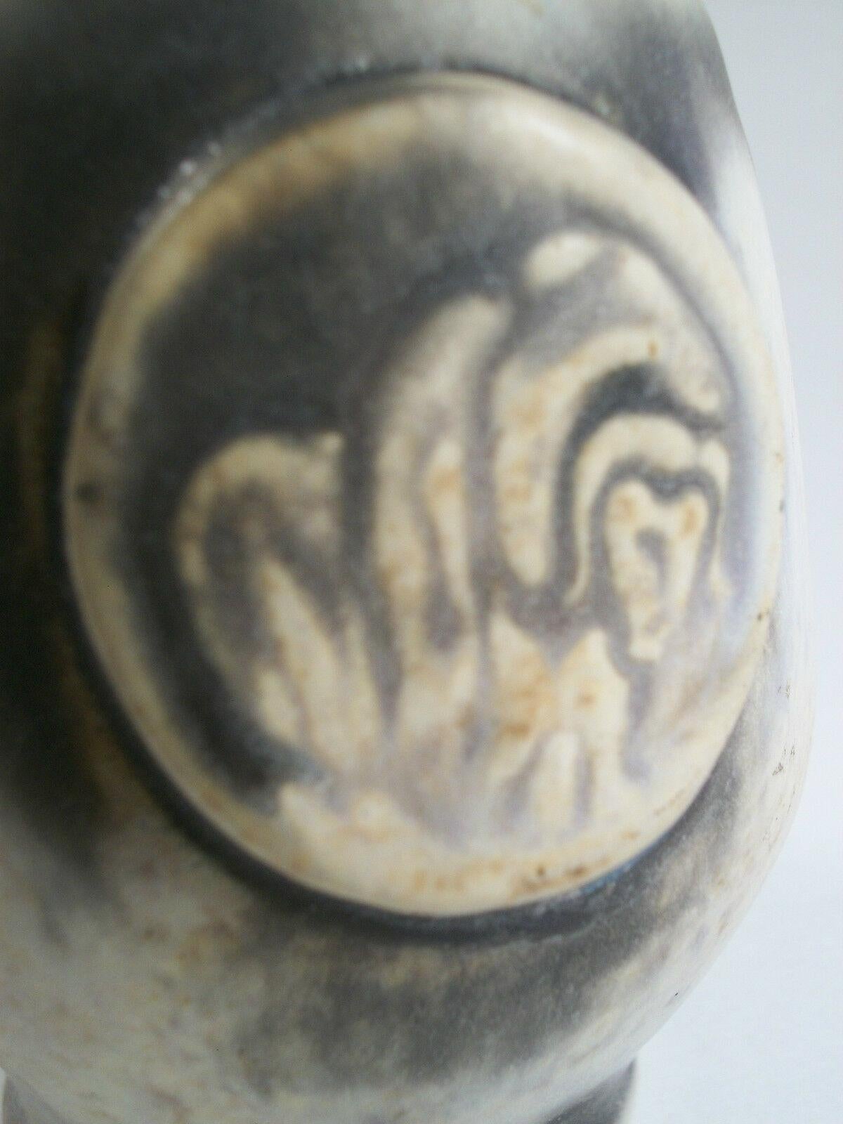 20th Century LOUIS MATHE - Vintage Studio Pottery Vase - Signed - Canada - Circa 1992 For Sale