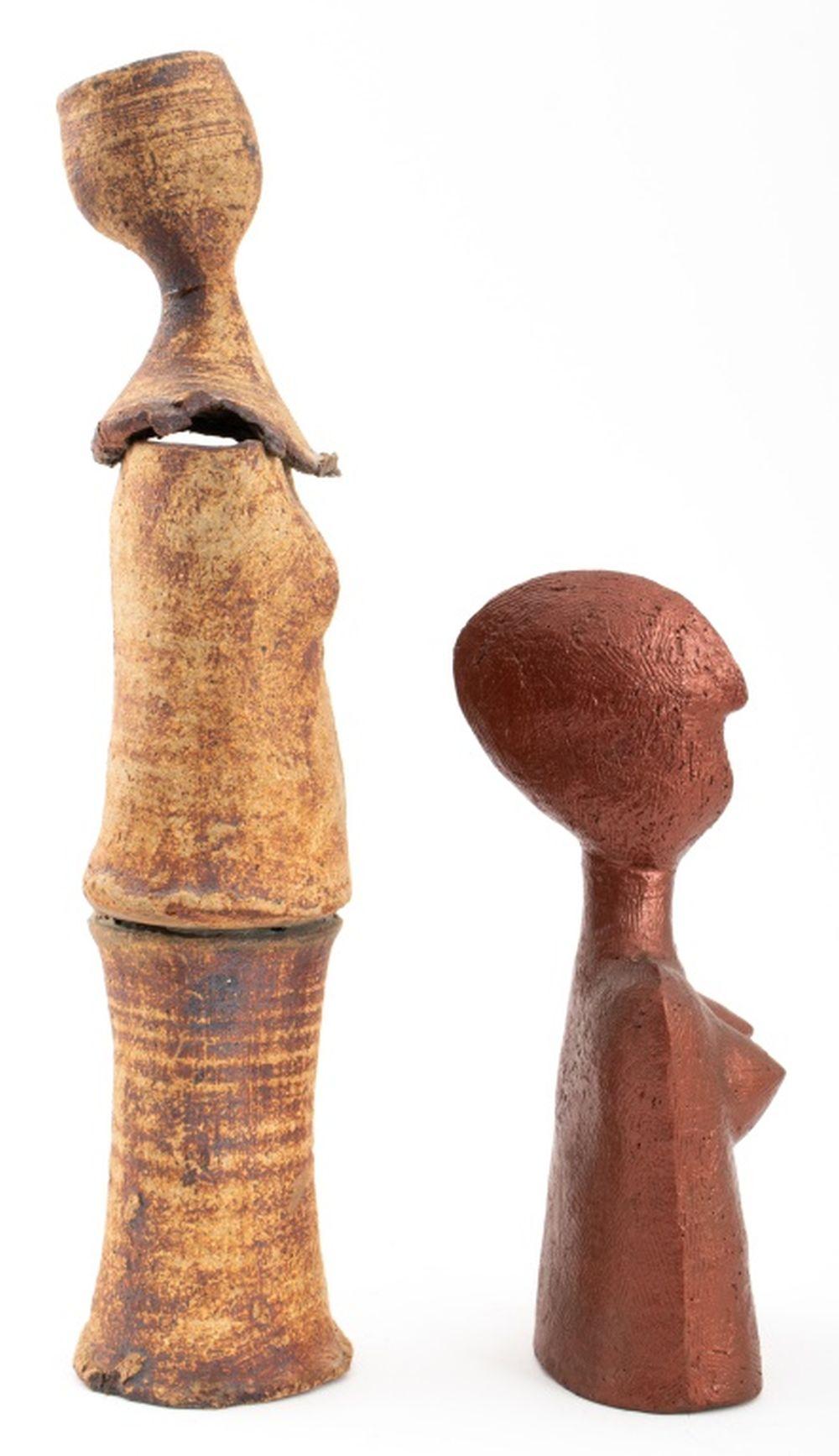 Figure femminili in ceramica Louis Mendez, 2 In condizioni buone in vendita a Astoria, NY