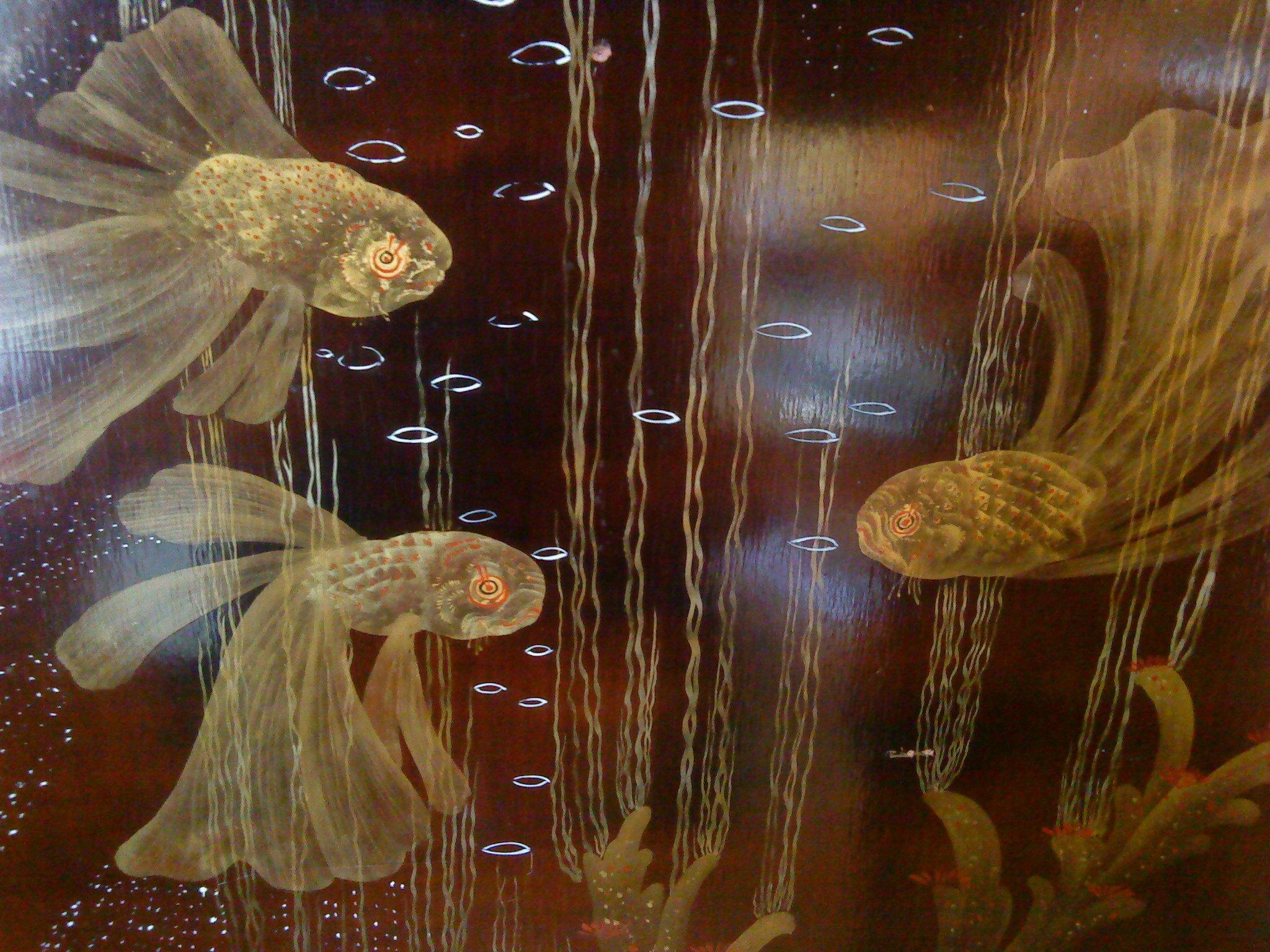 Louis Midavaine. Lacquered Art Déco wood panel  with exotic fish. France 1920s. For Sale 1