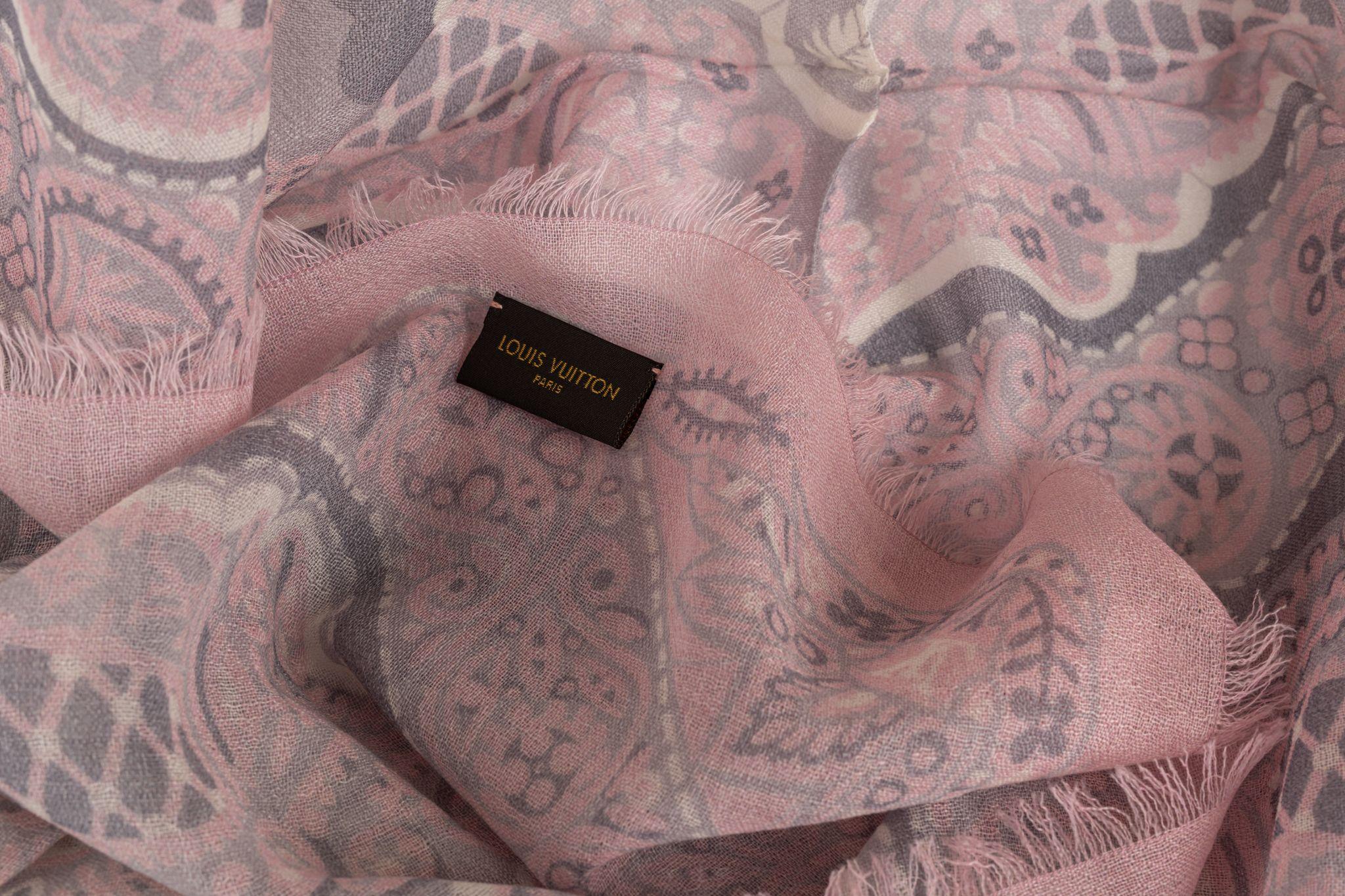 Women's Louis New Paisley Vuitton Cashmere Shawl For Sale