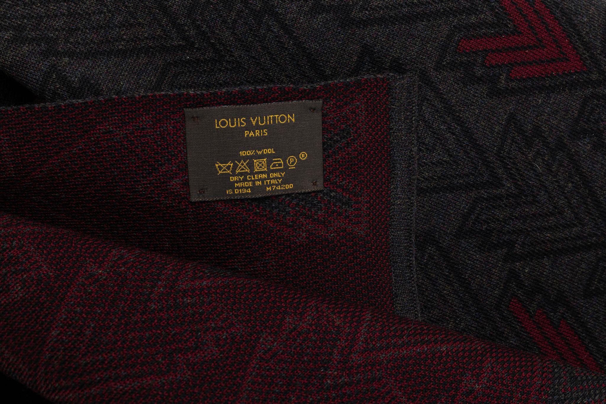 2farbiger Schal von Louis New Vuitton aus Wolle im Zustand „Neu“ im Angebot in West Hollywood, CA
