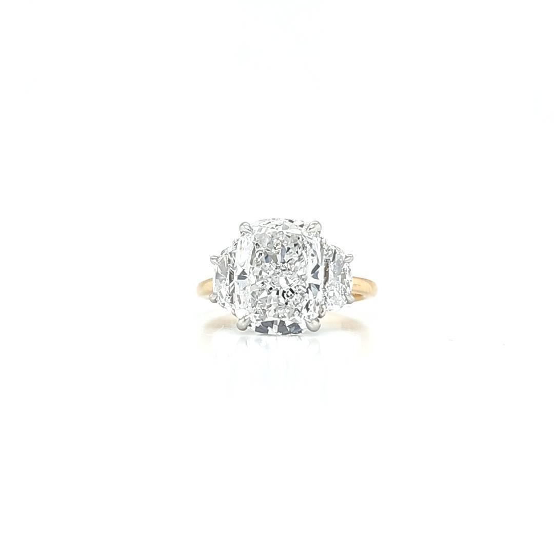 Women's or Men's Louis Newman & Co 4.27 carat Elongated Cushion GIA Cert Diamond Three Stone Ring For Sale