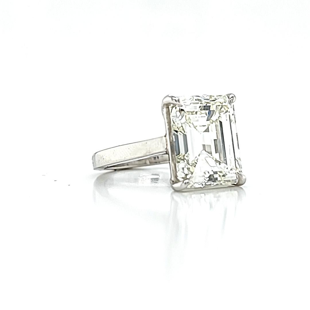 Louis Newman & Co 7.95 carat Emerald Cut GIA certified Diamond Solitaire  Ring In New Condition For Sale In New York, NY