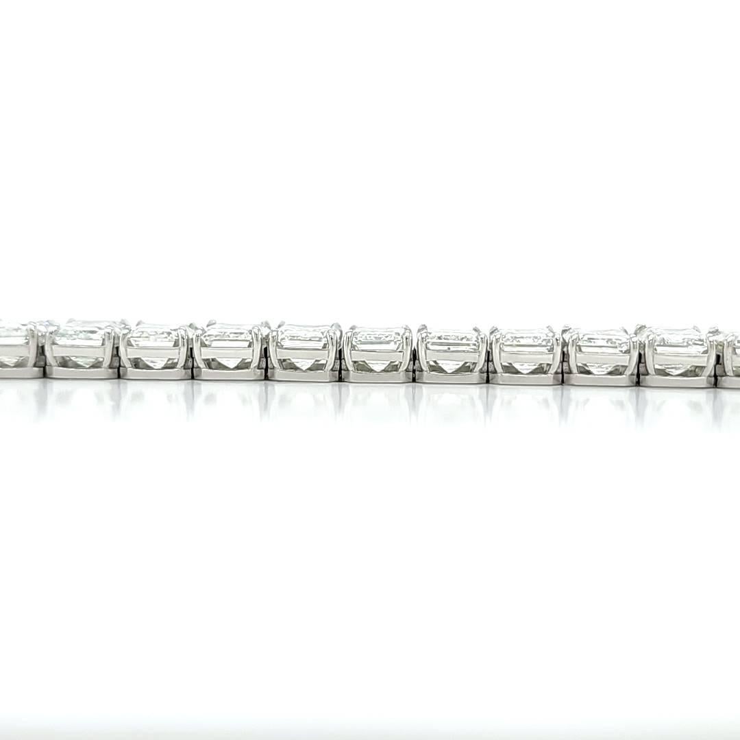 Louis Newman & Co Emerald Cut Tennis Bracelet with 42.10 carats and GIA Certs For Sale 1