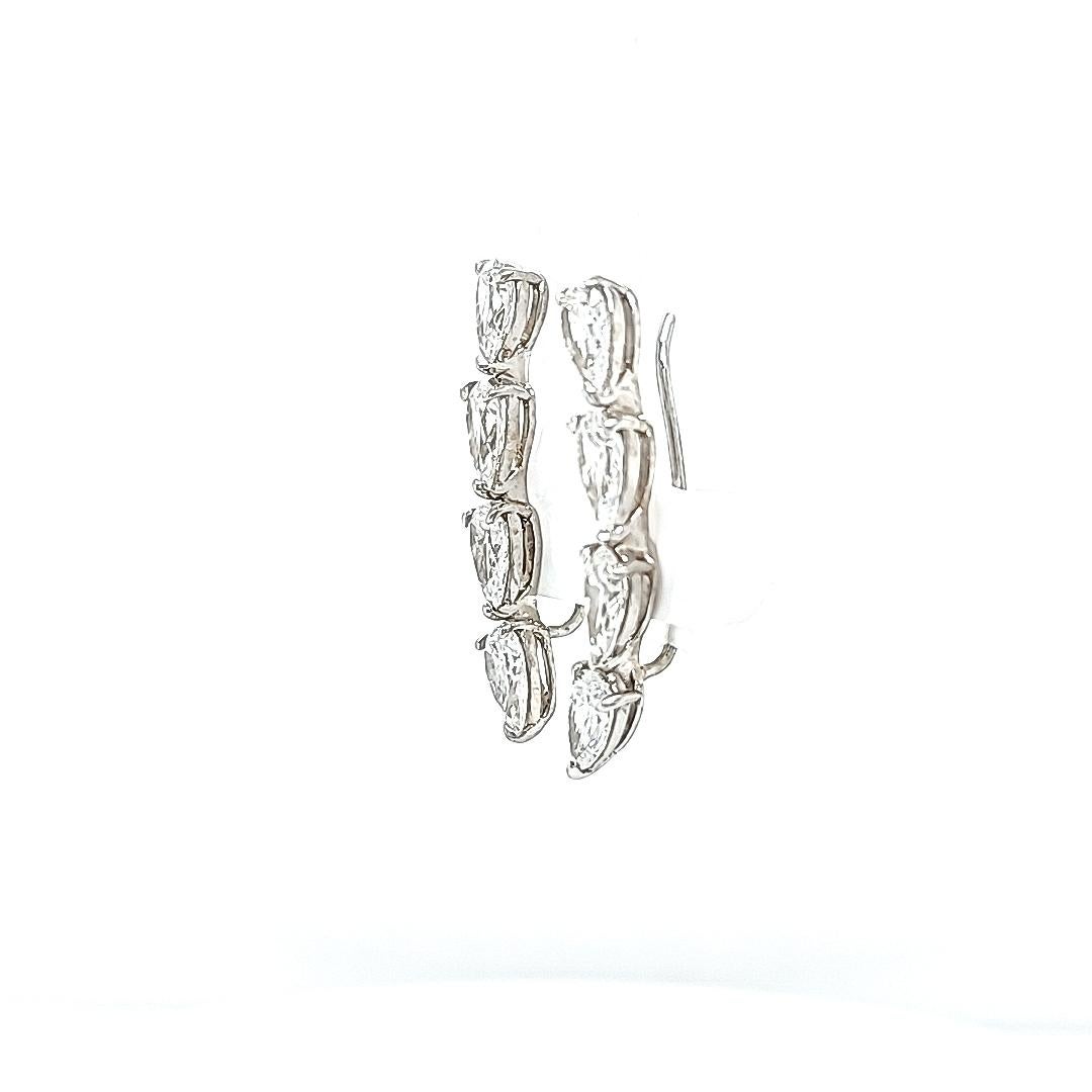 Louis Newman & Co GIA-zertifizierte 4,06 Karat birnenförmige Diamant-Ohr Crawler/Climber Damen