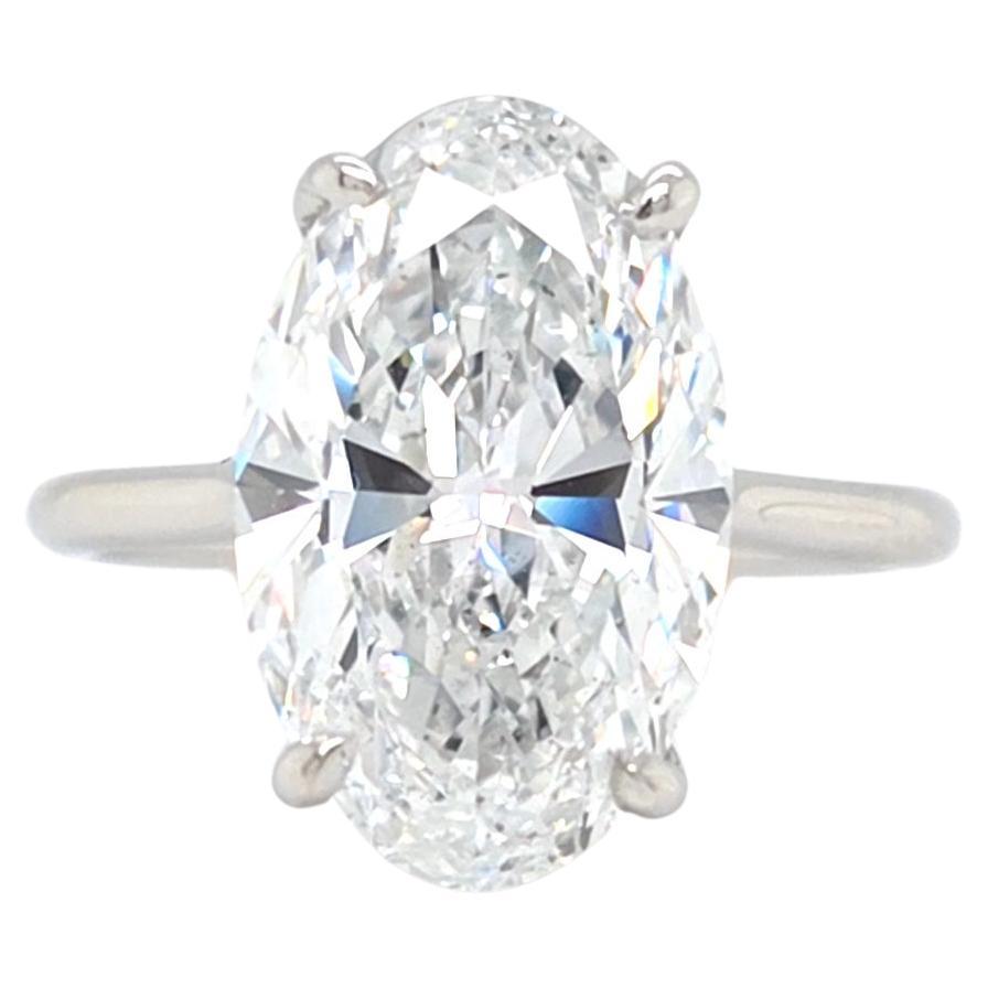 Louis Newman & Co Anillo solitario de diamantes ovalados alargados de 5 quilates con certificación GIA