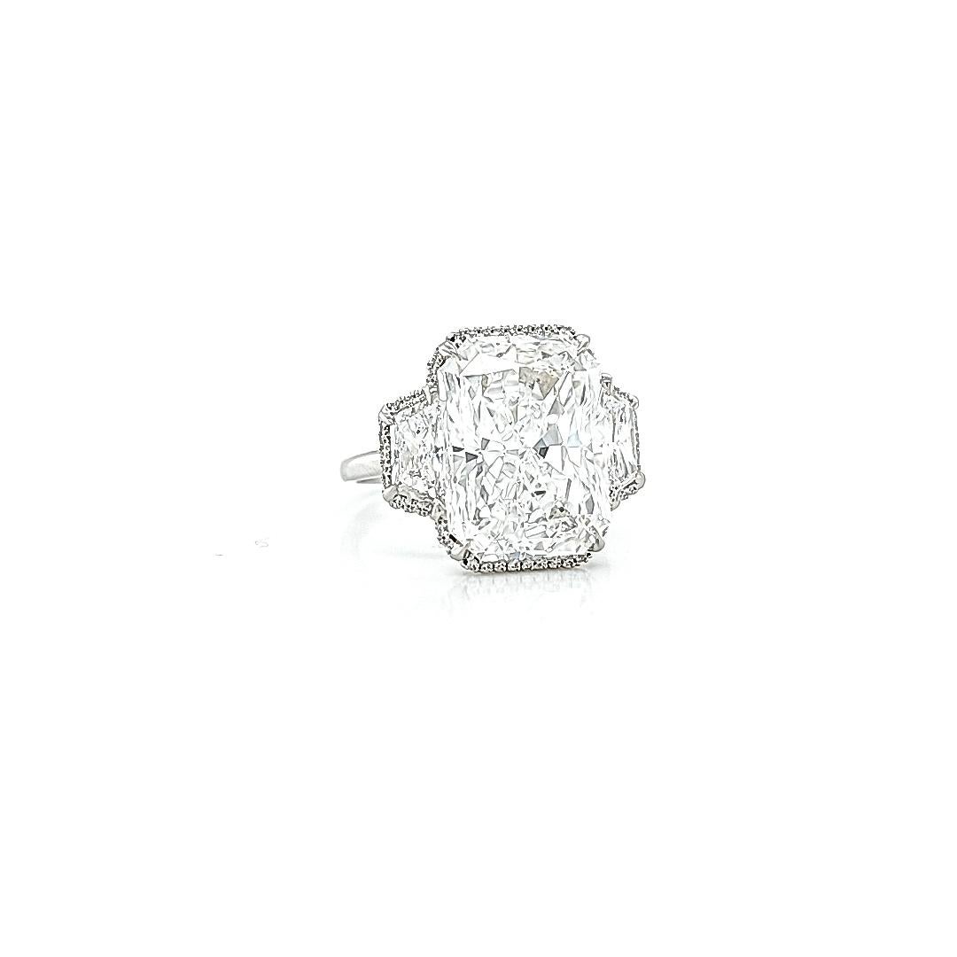 Women's or Men's Louis Newman & Co GIA Certified 8.85 Carat Radiant Cut Diamond Three Stone Ring