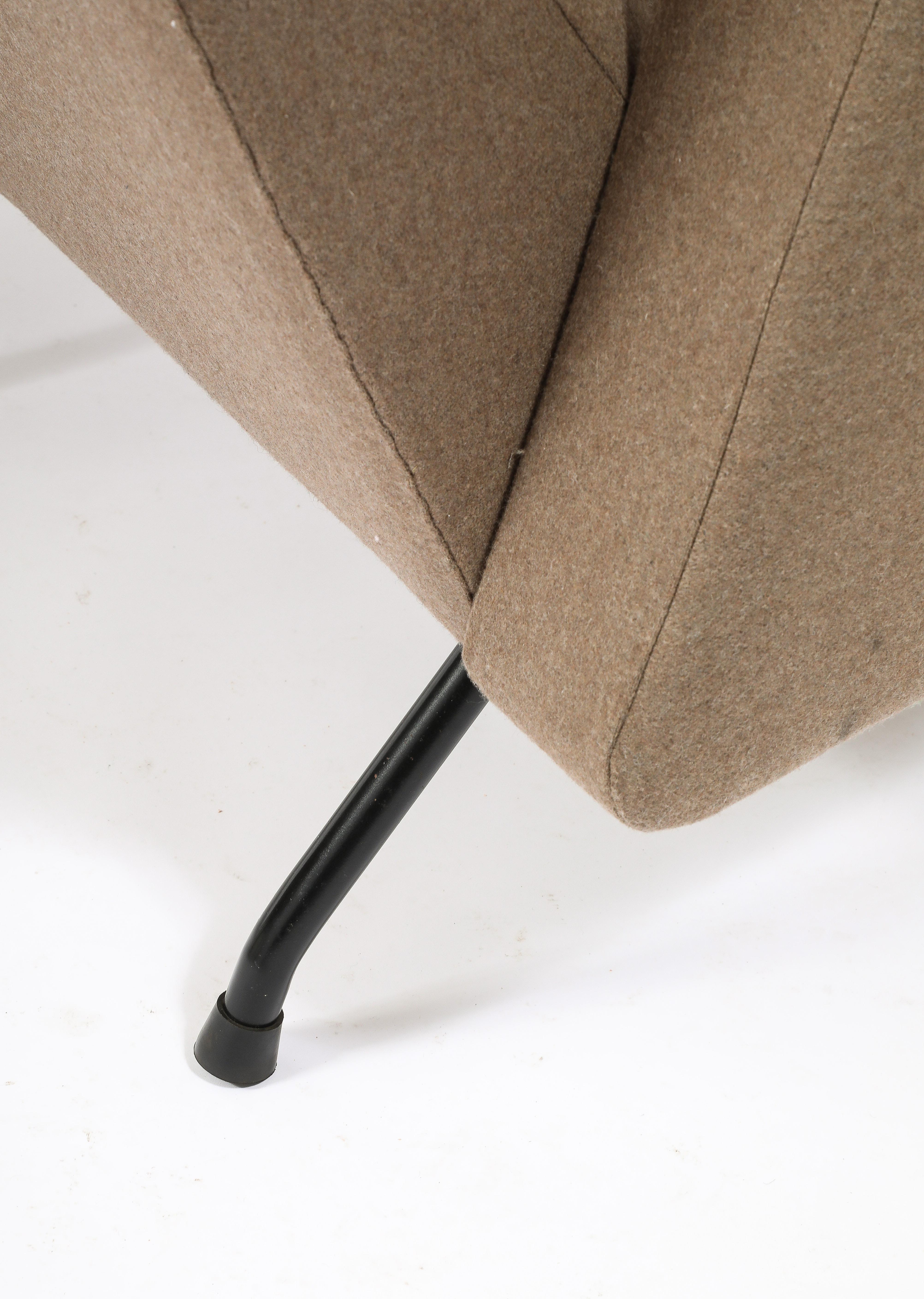 Louis Paolozzi “Concorde” Tan Armchairs, France 1950's For Sale 4