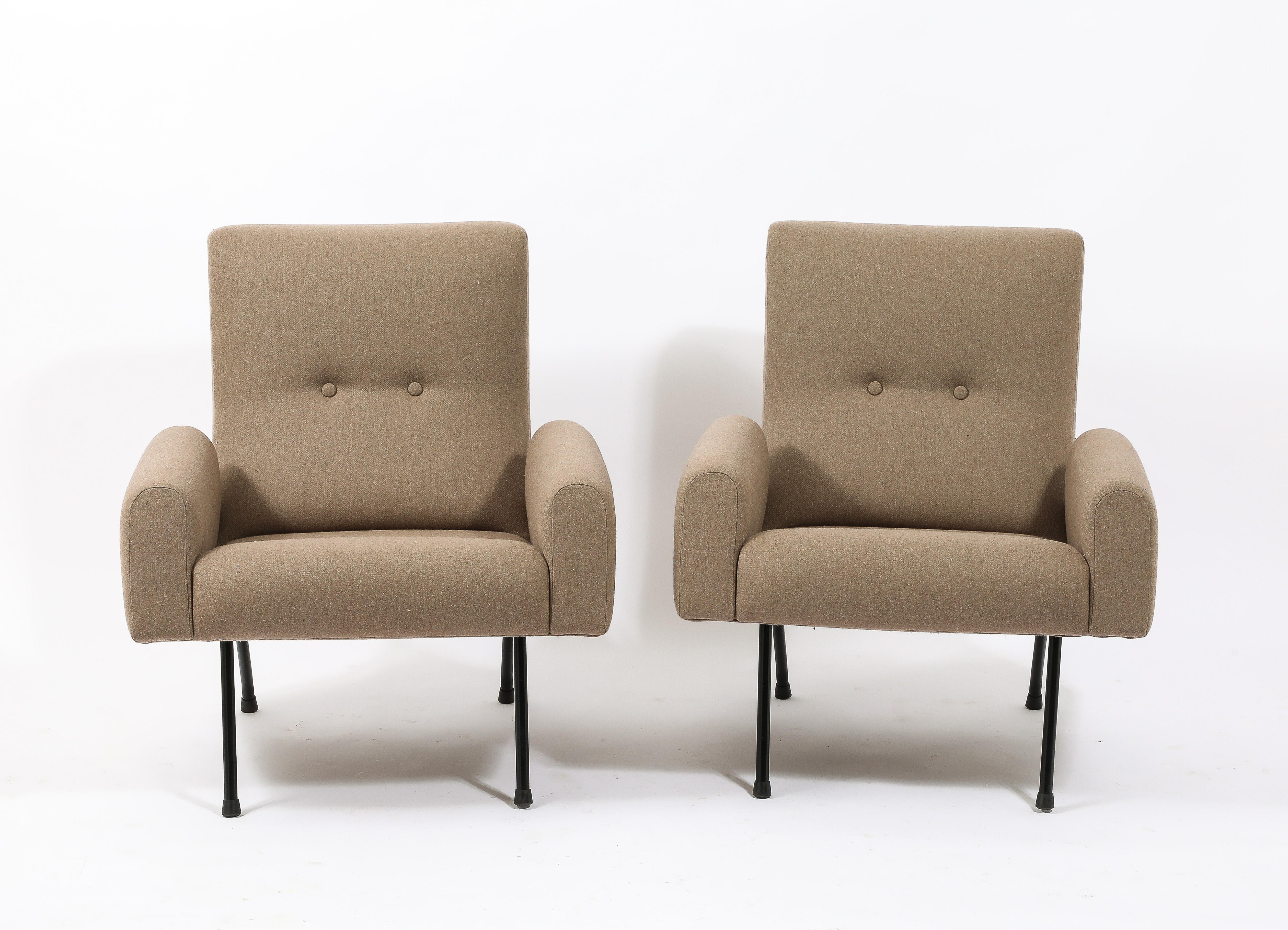 Mid-Century Modern Louis Paolozzi “Concorde” Tan Armchairs, France 1950's For Sale