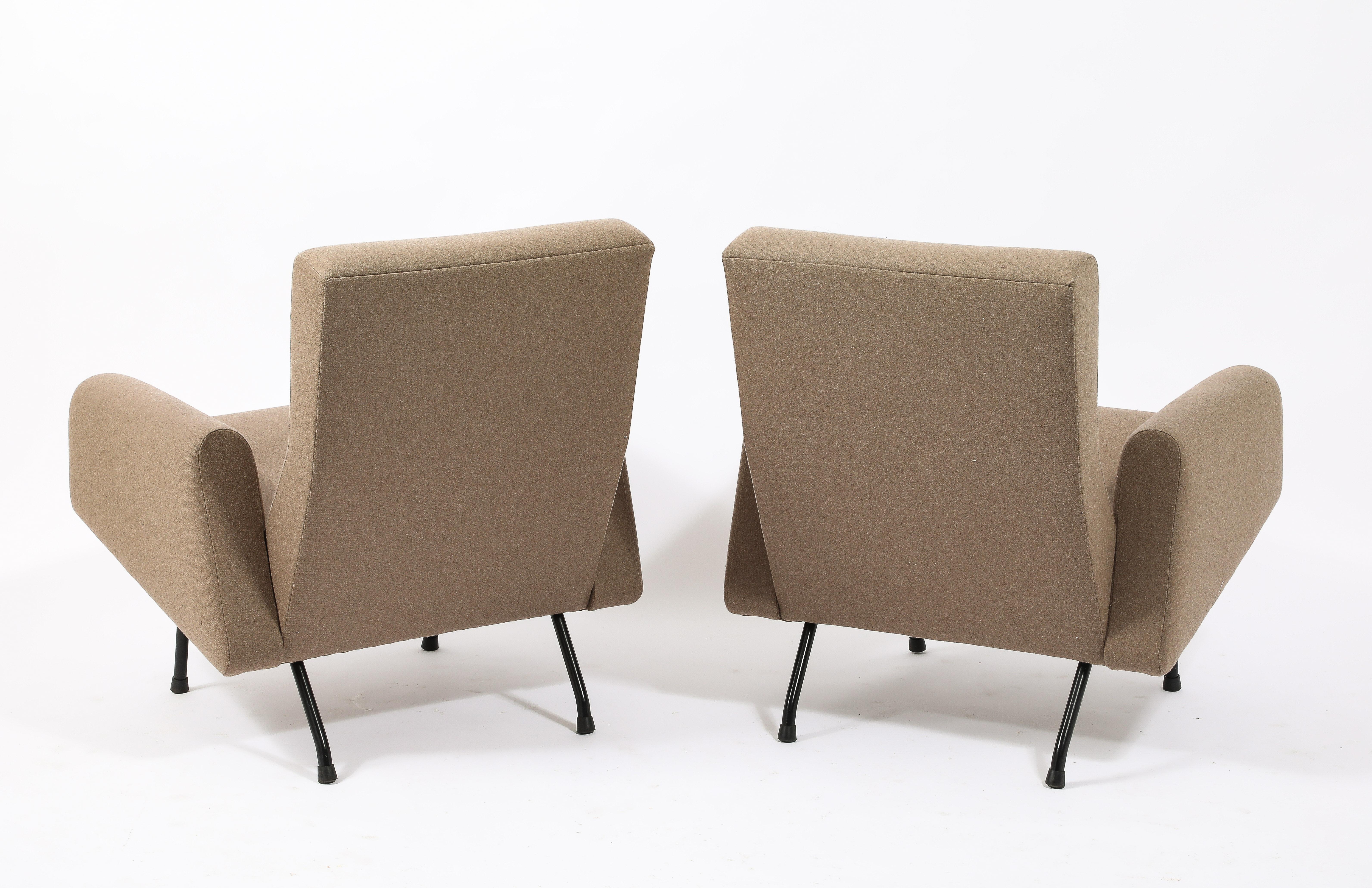 20th Century Louis Paolozzi “Concorde” Tan Armchairs, France 1950's For Sale