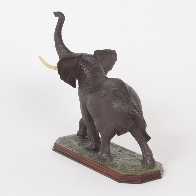 Édition limitée de l'éléphant en fonte par Louis Paul Jonas en vente 4