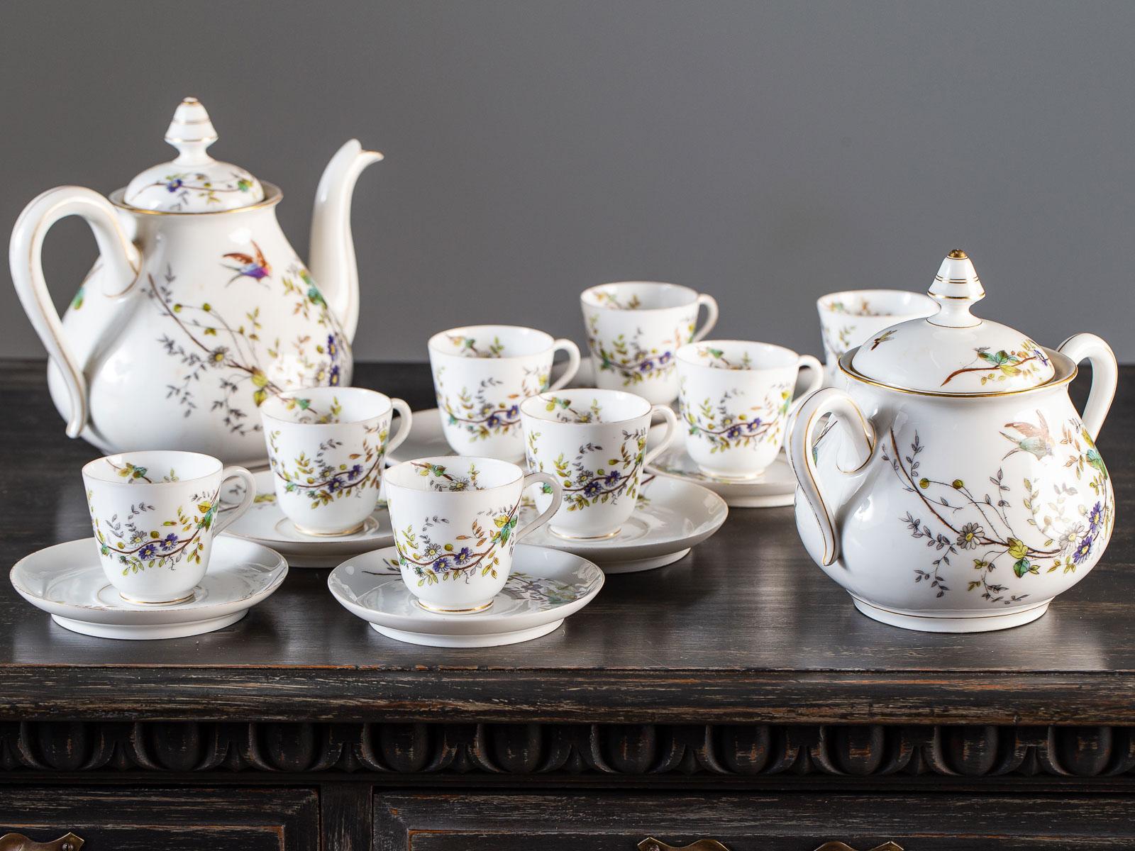 Louis Philippe Antique French Fine Porcelain Tea Set, circa 1850 For Sale 11
