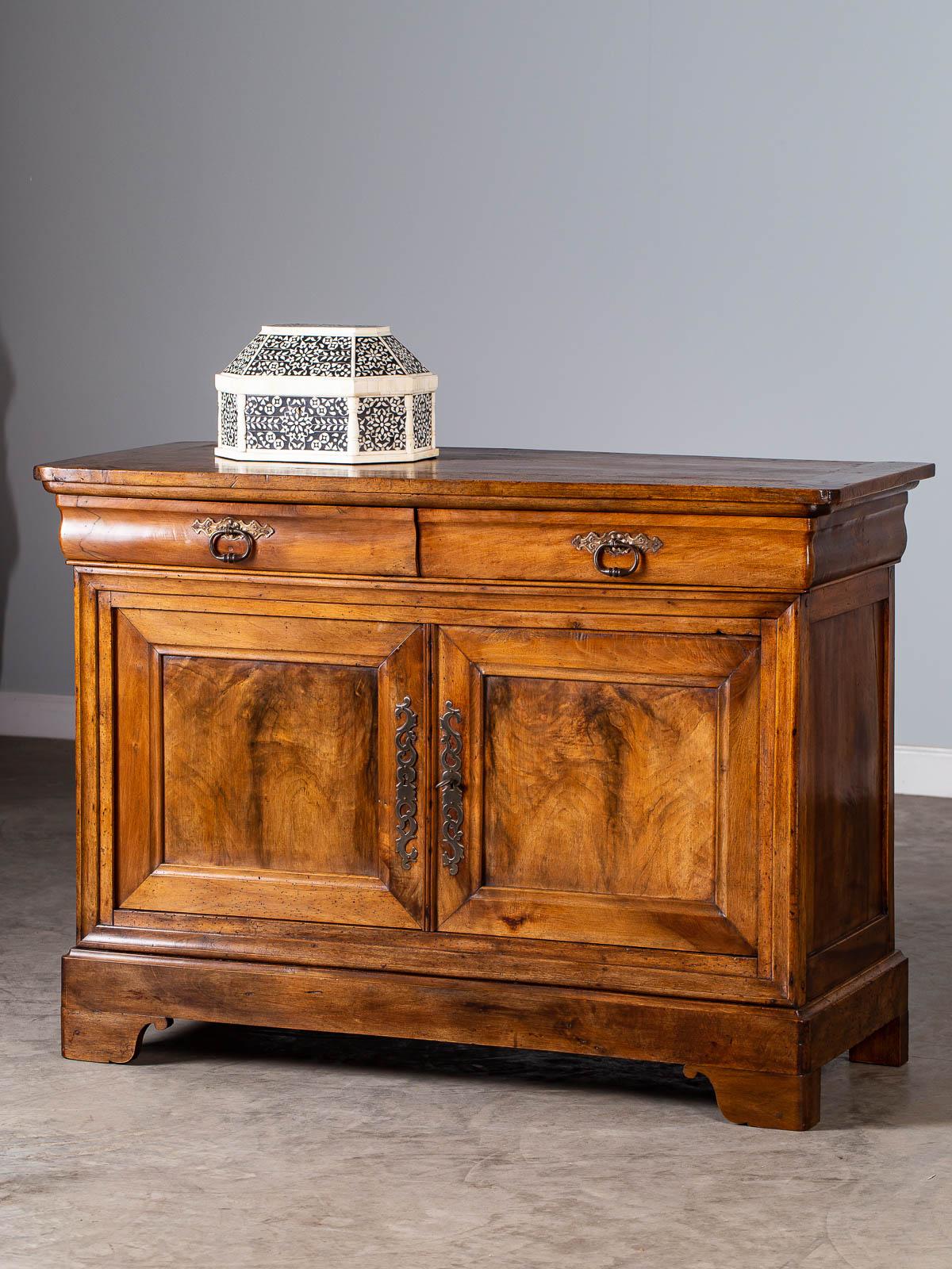 Louis Philippe Antique French Walnut Two-Door Buffet, circa 1850 4