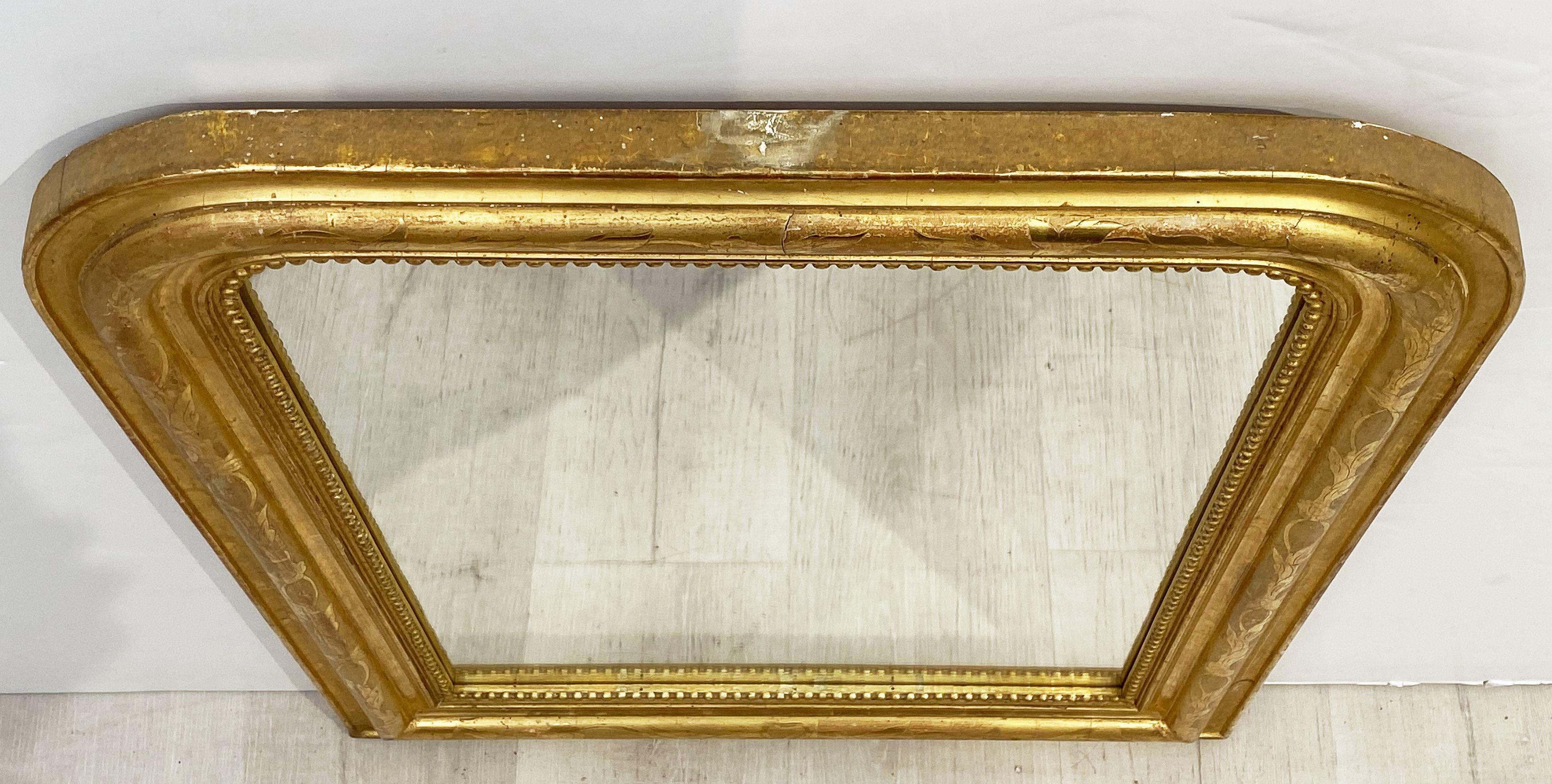 Louis Philippe Arch Top Gilt Mirror from France (H 30 x W 22 3/4) In Good Condition In Austin, TX