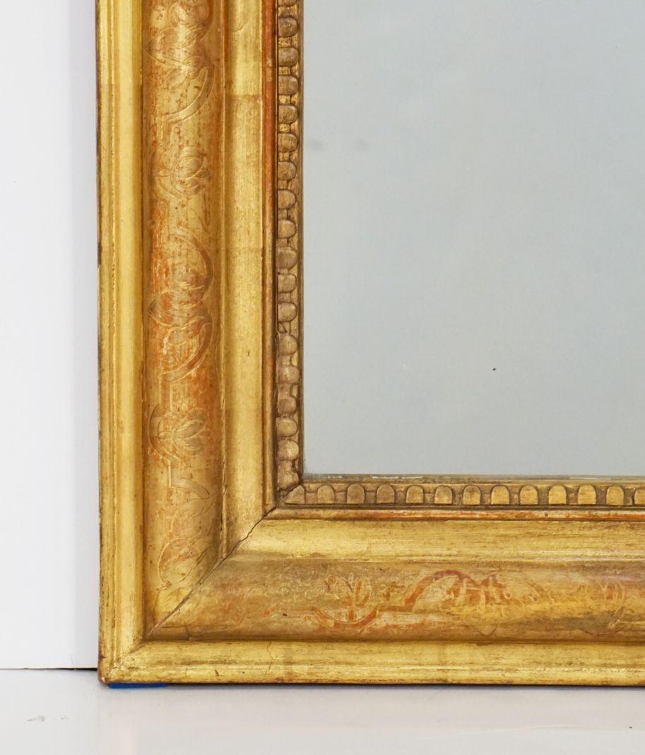 19th Century Louis Philippe Arch Top Gilt Mirror from France (H 38 3/4 x W 28 1/4)