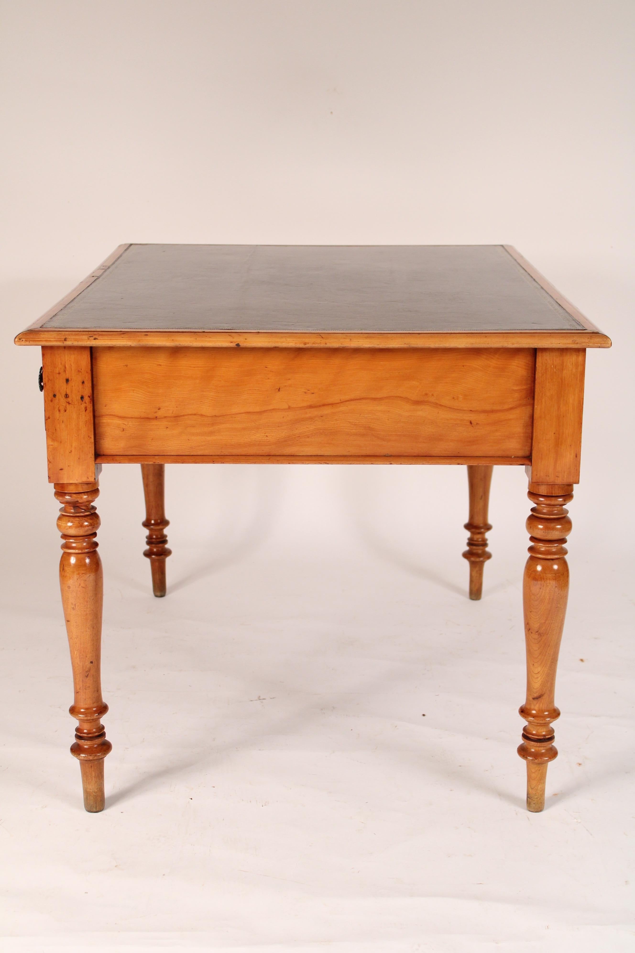 Louis Philippe Birch Leather Top Writing Table In Good Condition In Laguna Beach, CA
