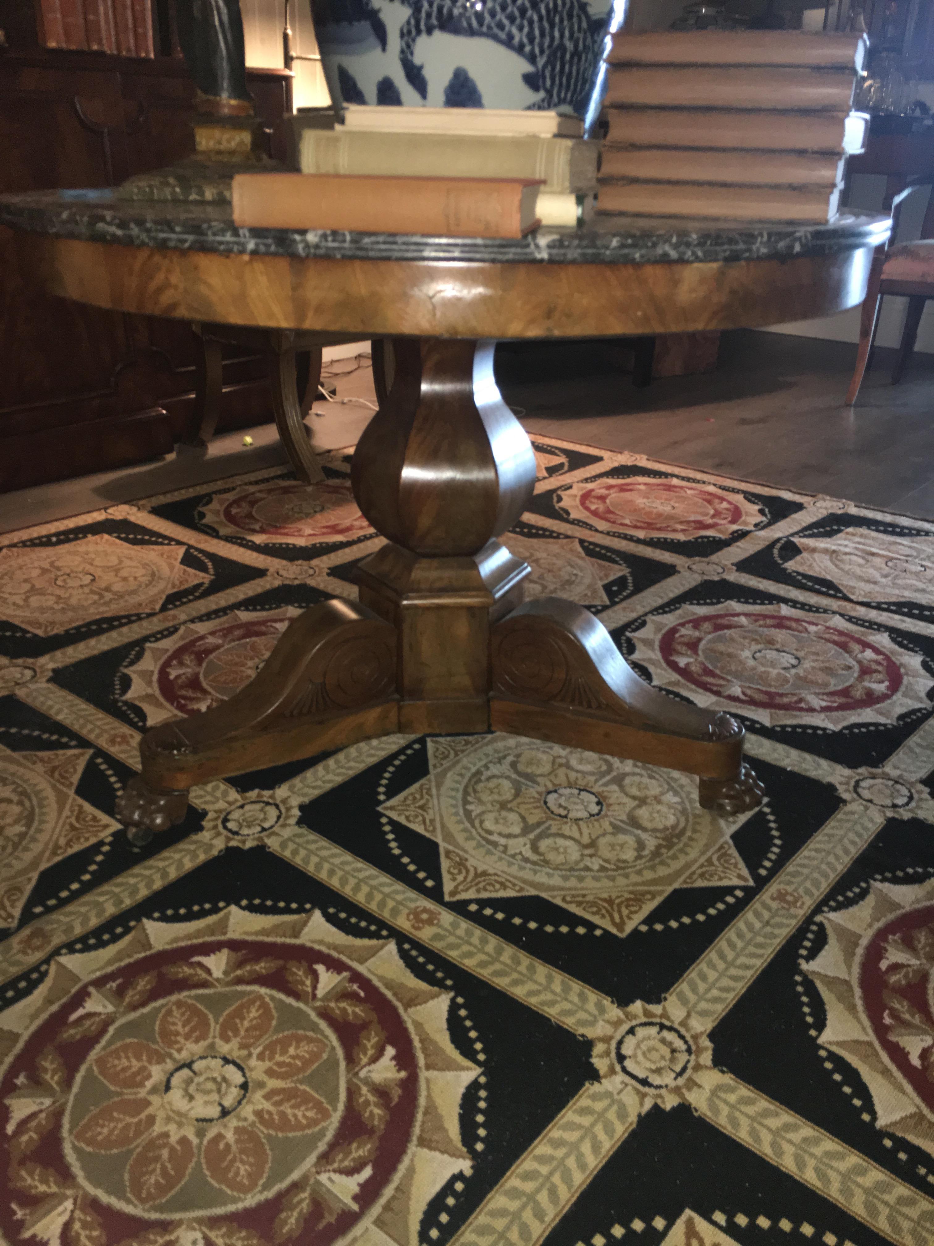 Louis Philippe Burl Wood Centre Table In Excellent Condition In Buchanan, MI